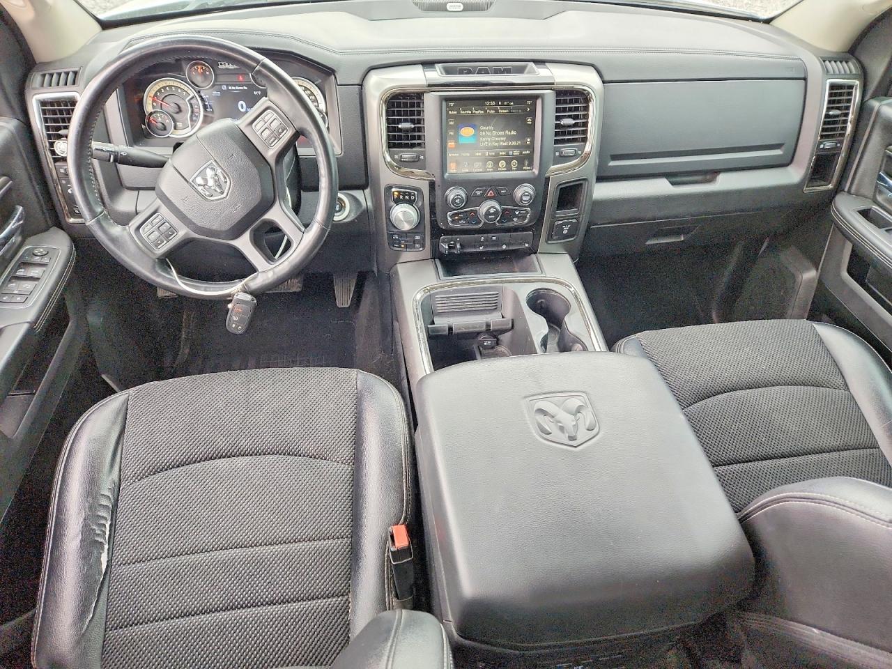 2017 Ram 1500 Sport Silver vin: 1C6RR7UT0HS648388