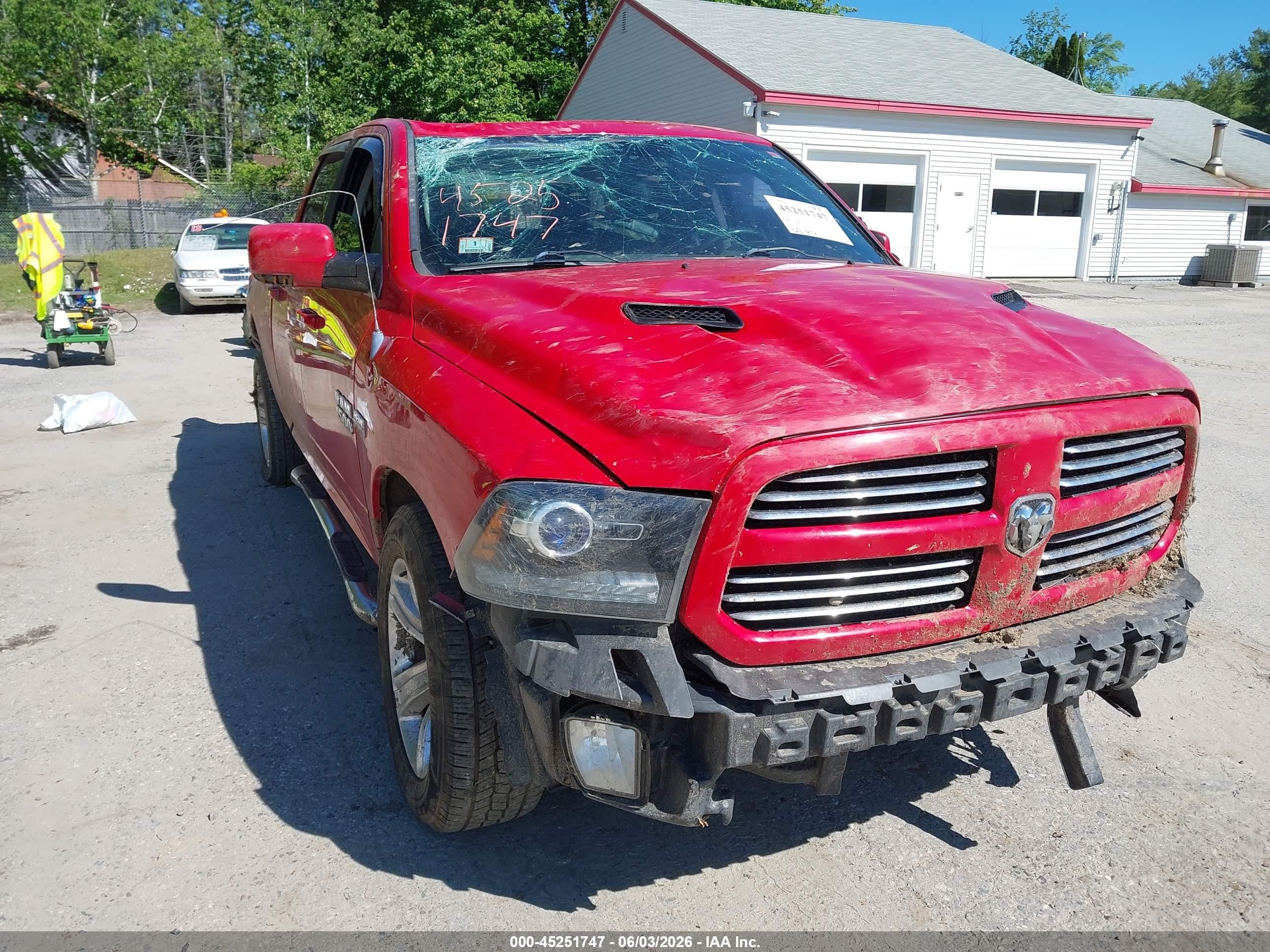 2013 Ram 1500 Sport Красный vin: 1C6RR7UT2DS662870