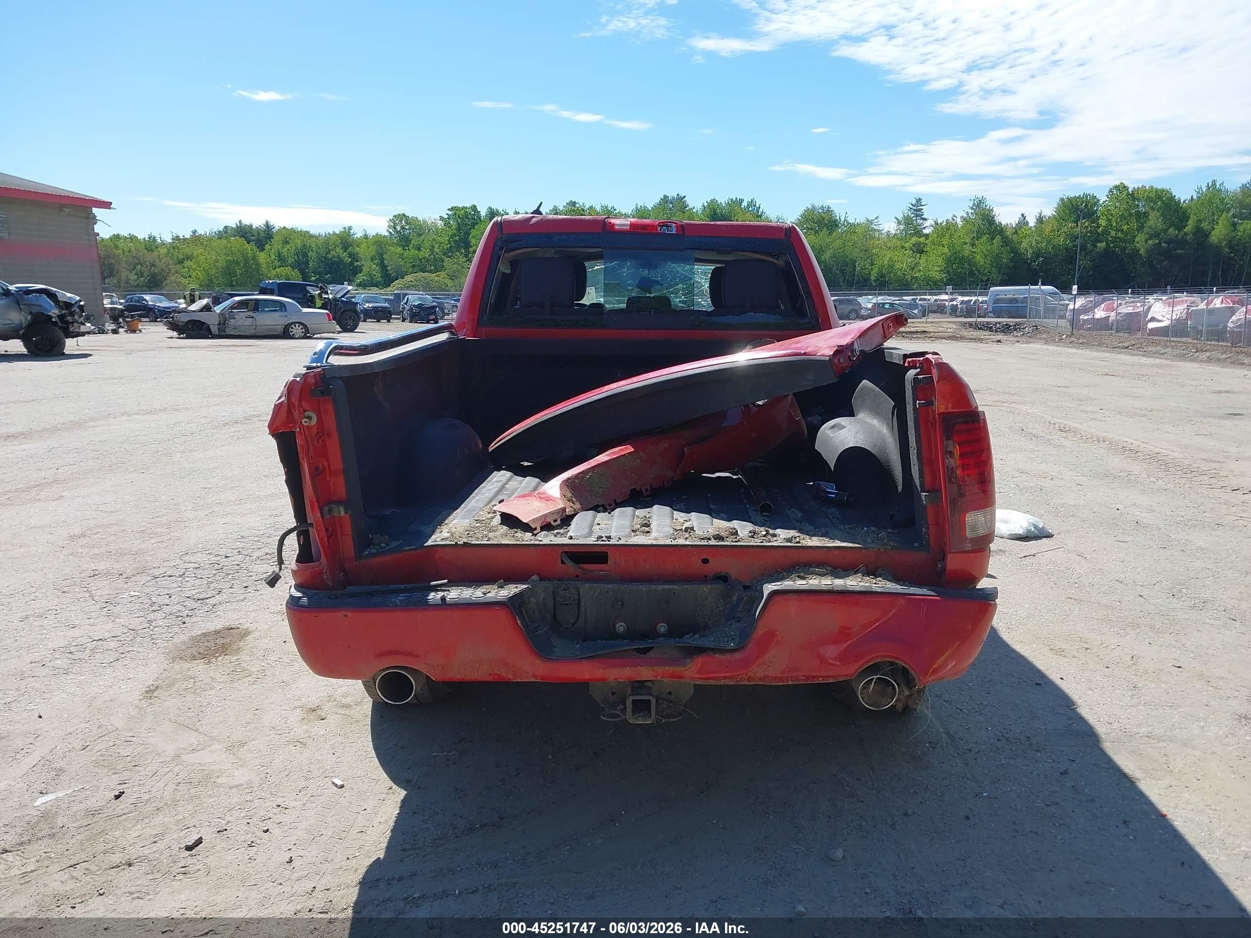 2013 Ram 1500 Sport Красный vin: 1C6RR7UT2DS662870