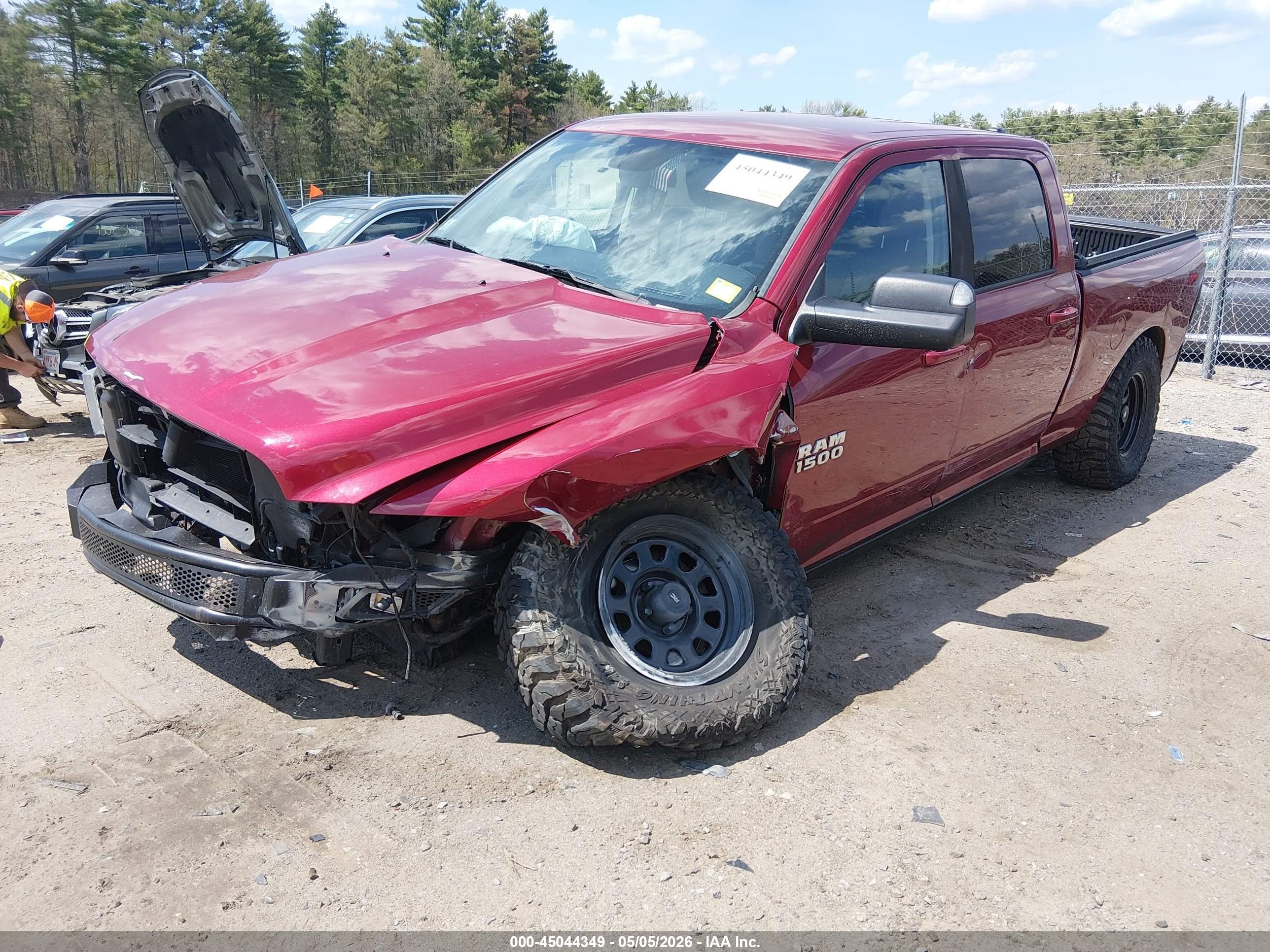 2015 Ram 1500 Sport Бордовый vin: 1C6RR7UT2FS571276