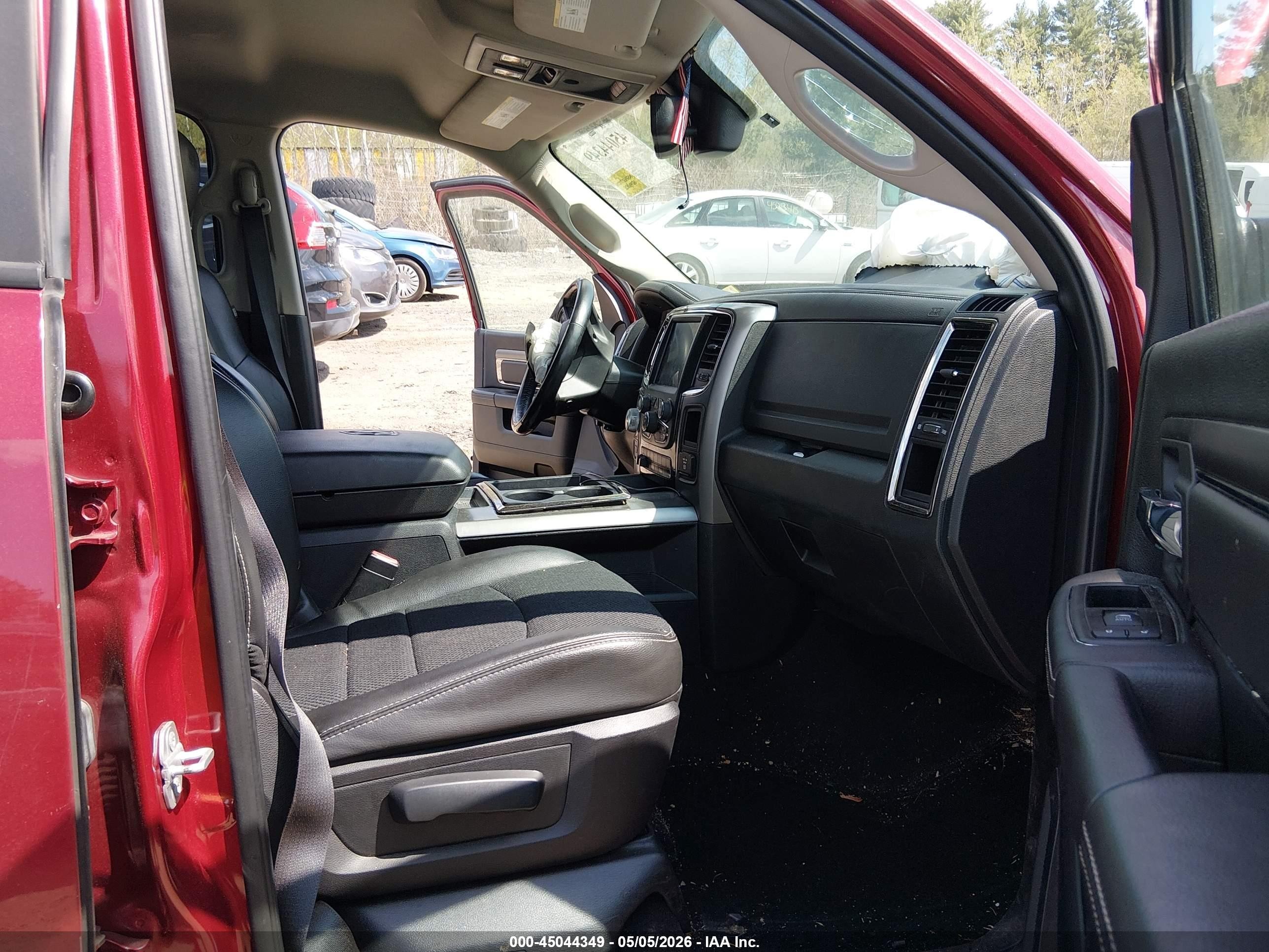 2015 Ram 1500 Sport Бордовый vin: 1C6RR7UT2FS571276