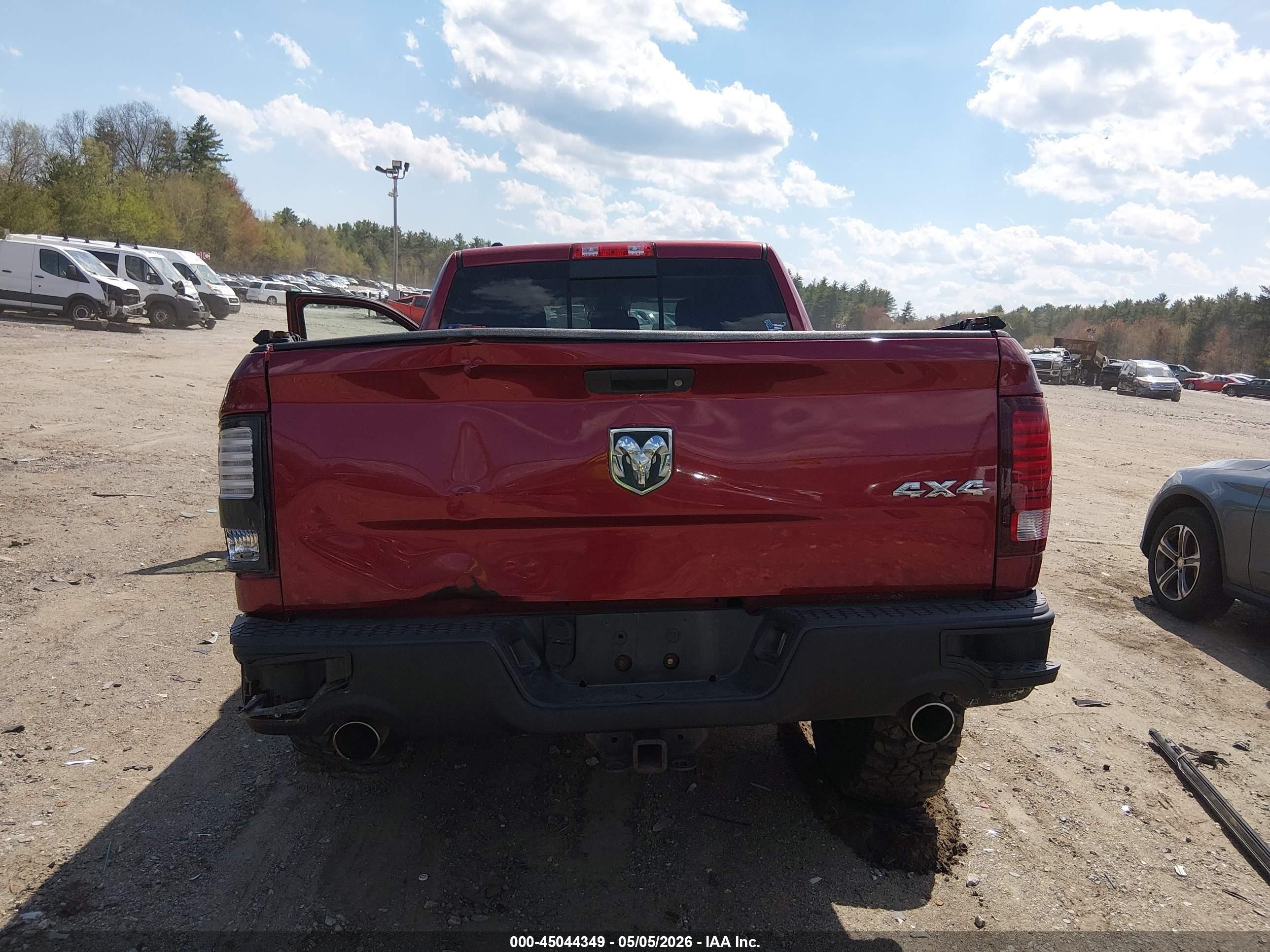 2015 Ram 1500 Sport Бордовый vin: 1C6RR7UT2FS571276