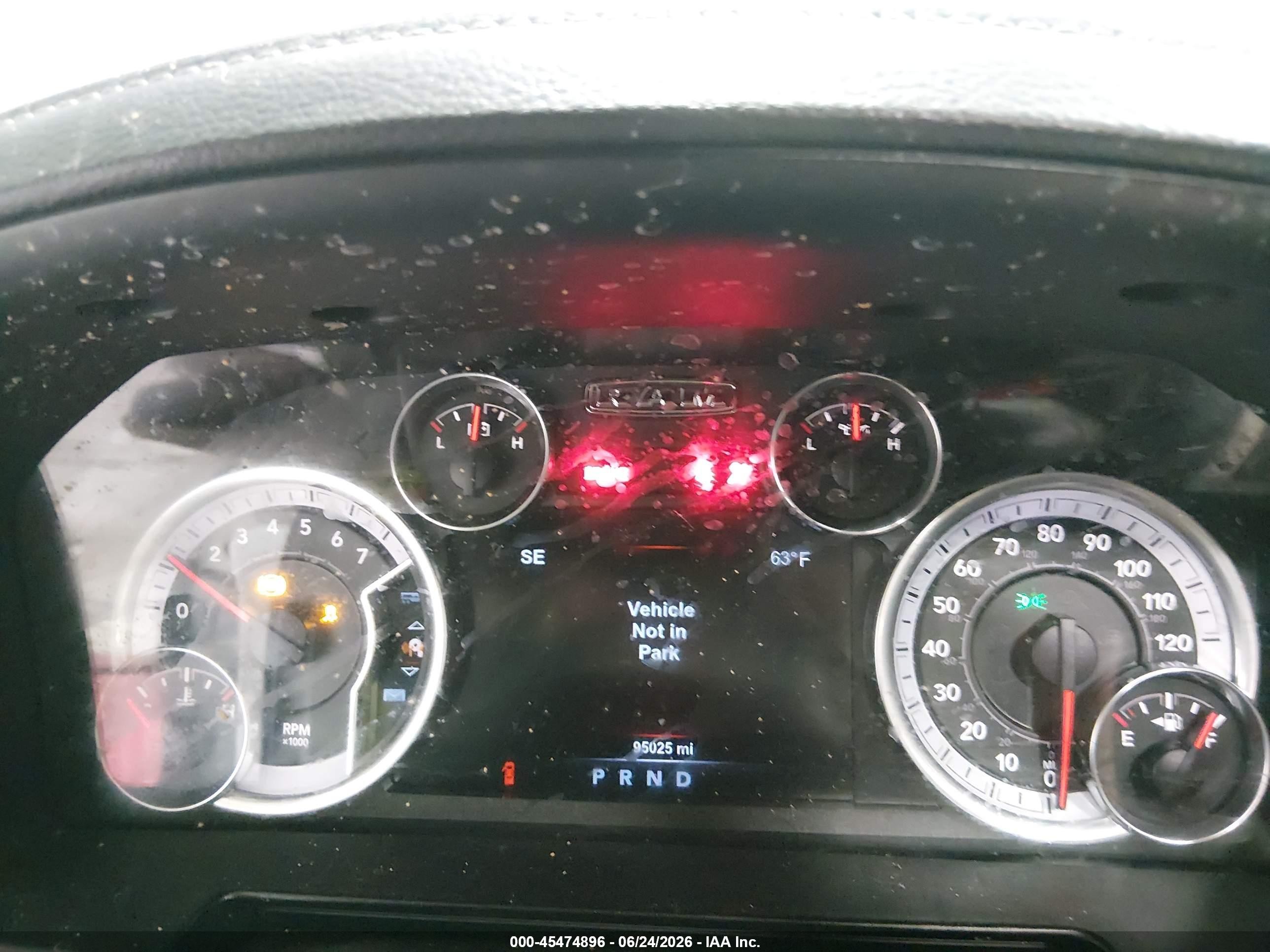 2015 Ram 1500 Sport Белый vin: 1C6RR7UT2FS733245
