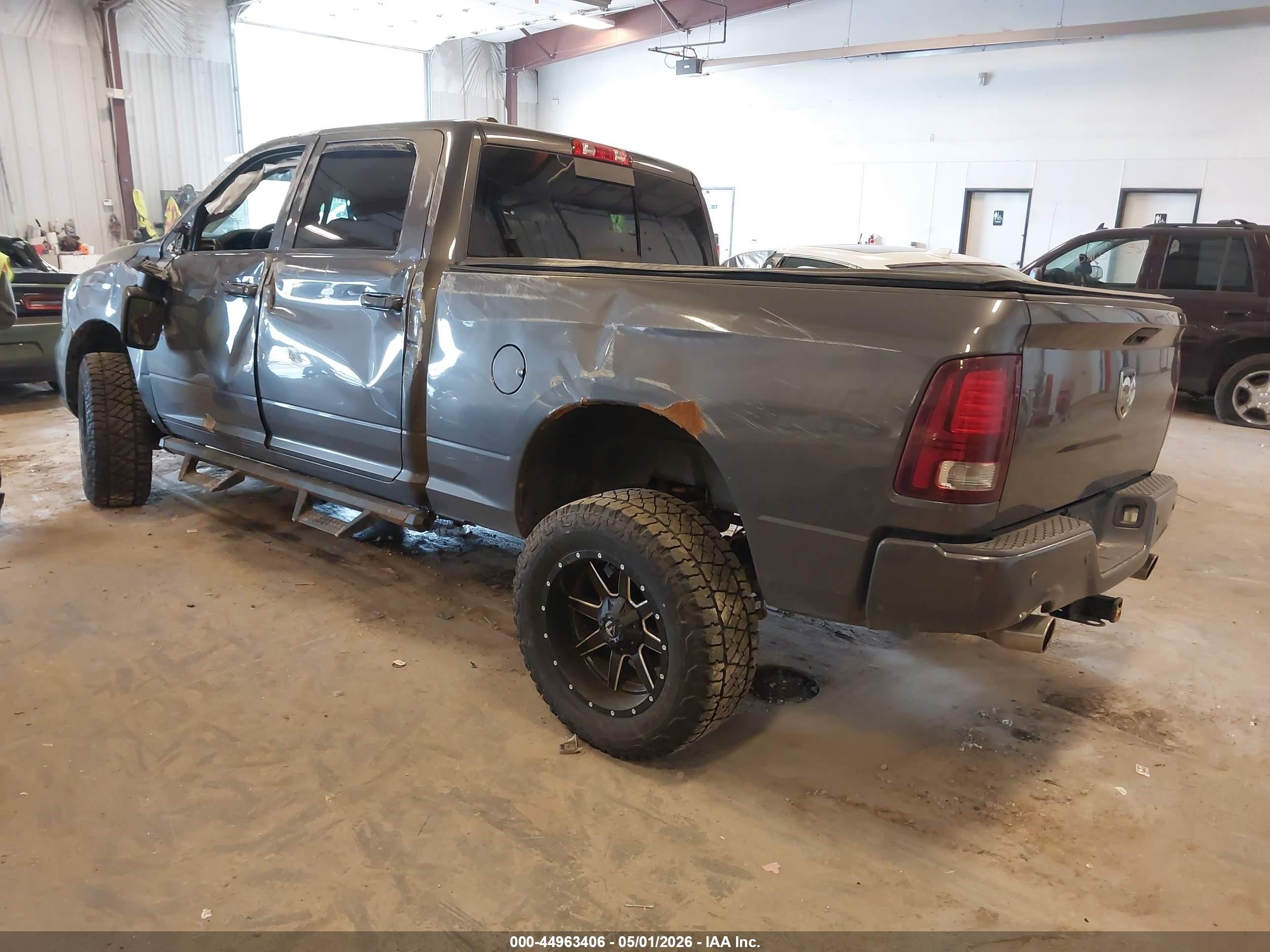 2015 Ram 1500 Sport Серый vin: 1C6RR7UT4FS533905