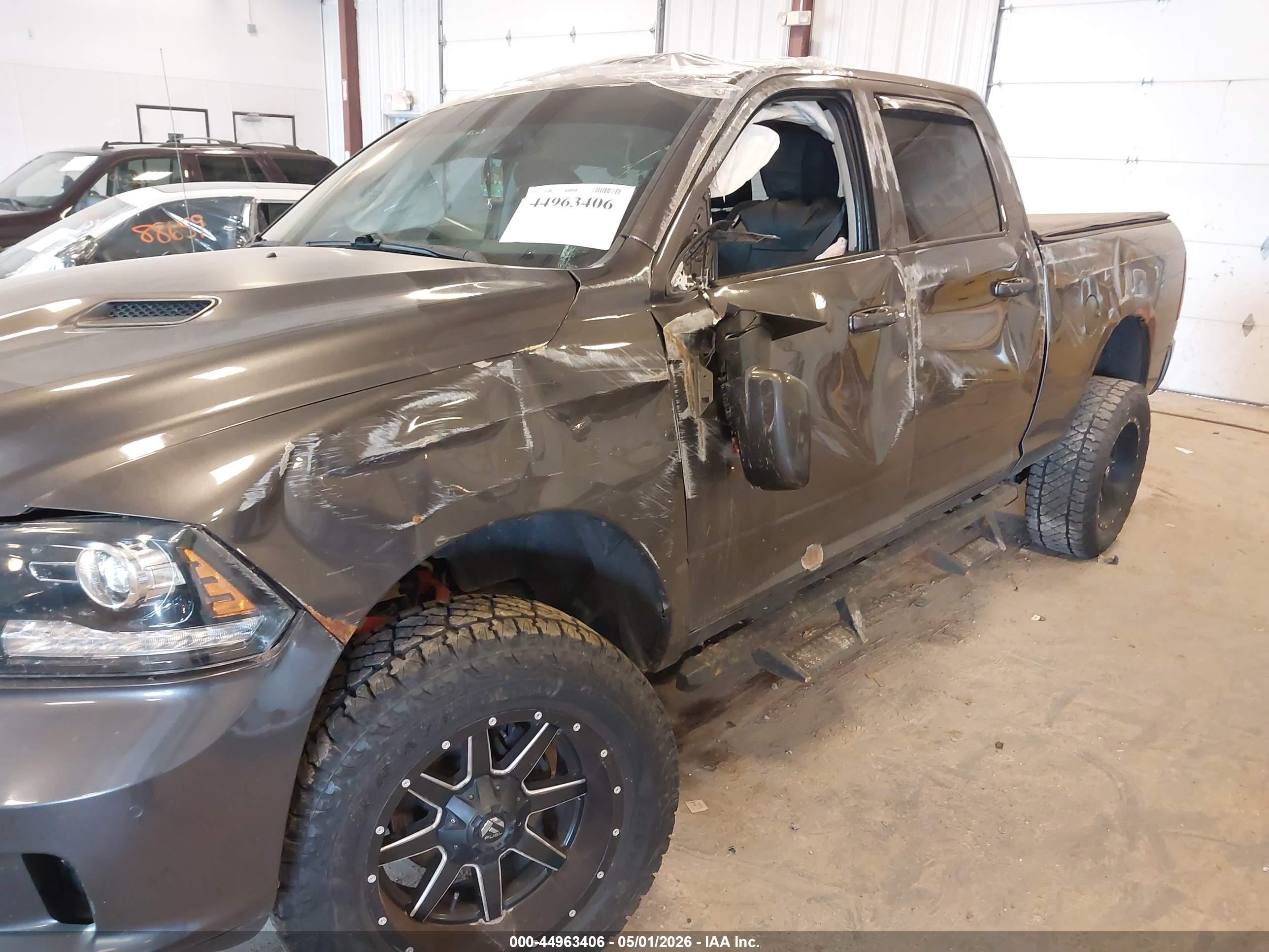 2015 Ram 1500 Sport Серый vin: 1C6RR7UT4FS533905