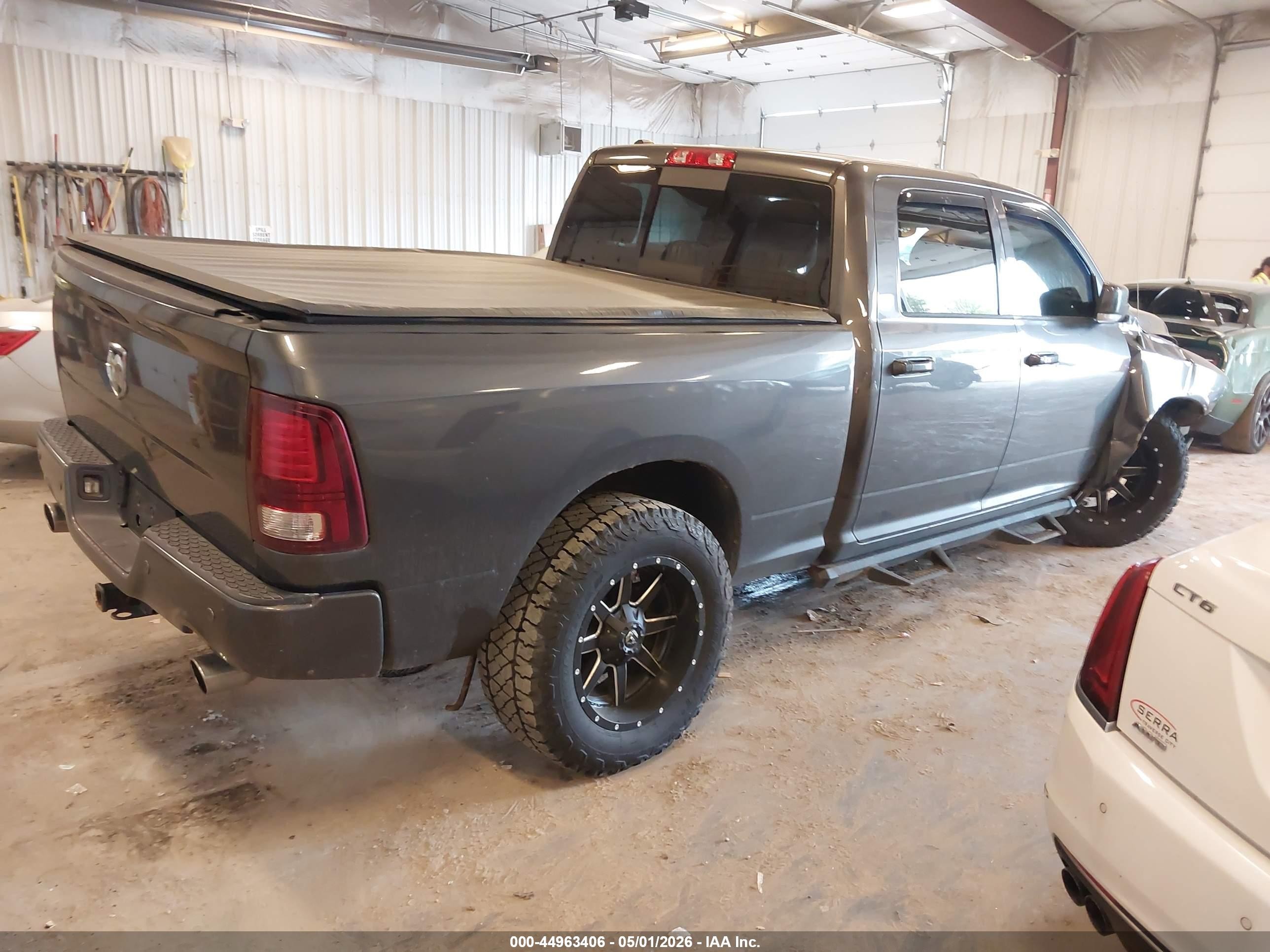 2015 Ram 1500 Sport Серый vin: 1C6RR7UT4FS533905