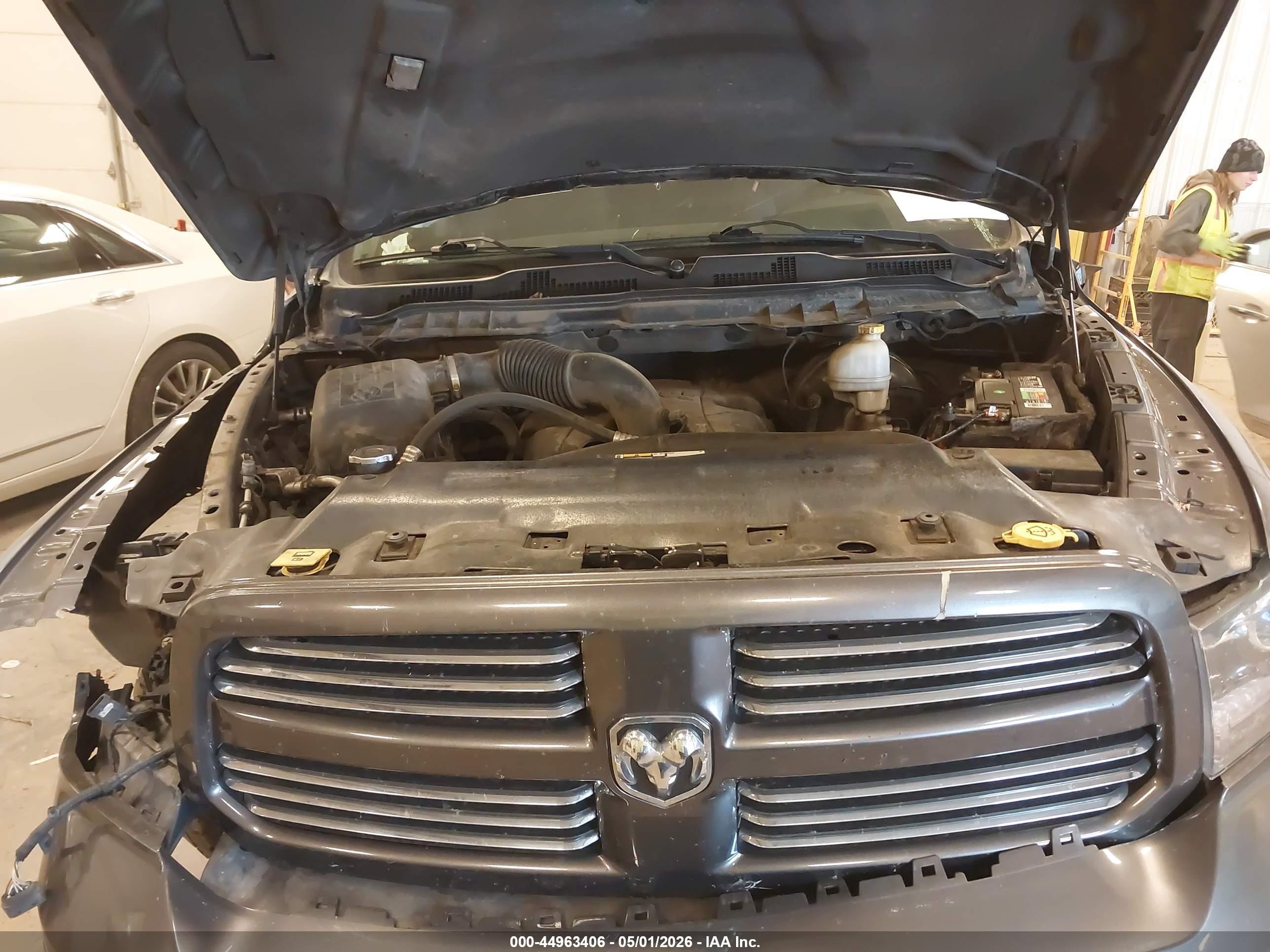2015 Ram 1500 Sport Серый vin: 1C6RR7UT4FS533905