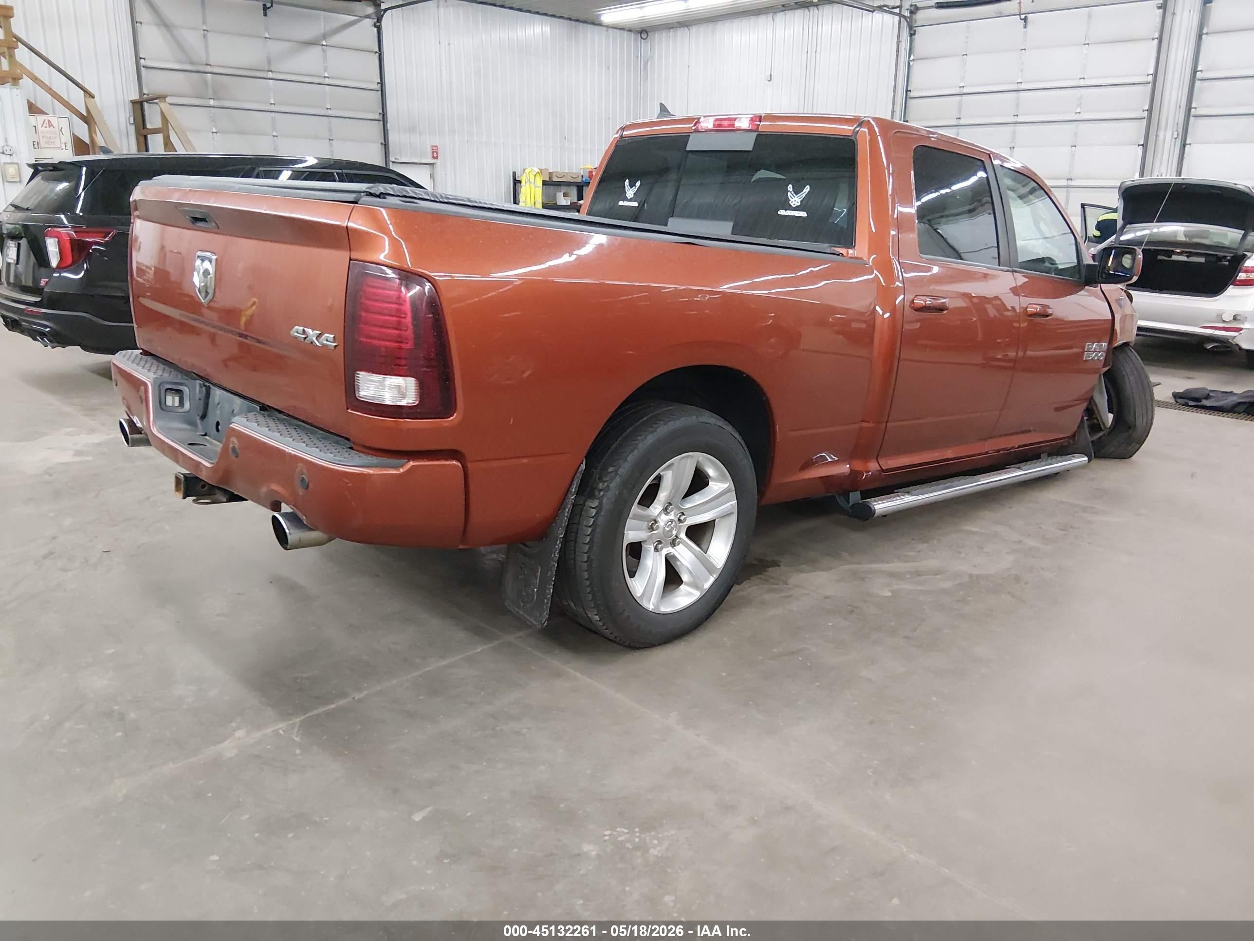 2013 Ram 1500 Sport Orange vin: 1C6RR7UT6DS663374
