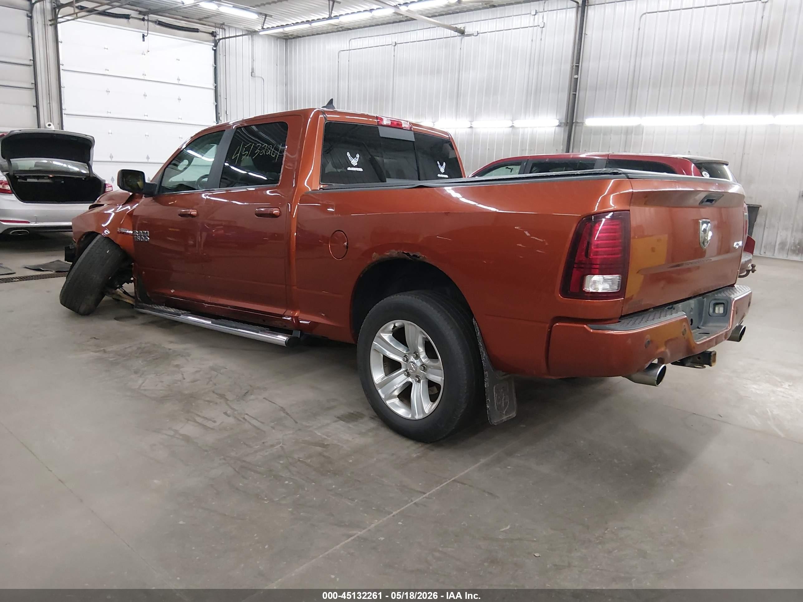 2013 Ram 1500 Sport Orange vin: 1C6RR7UT6DS663374