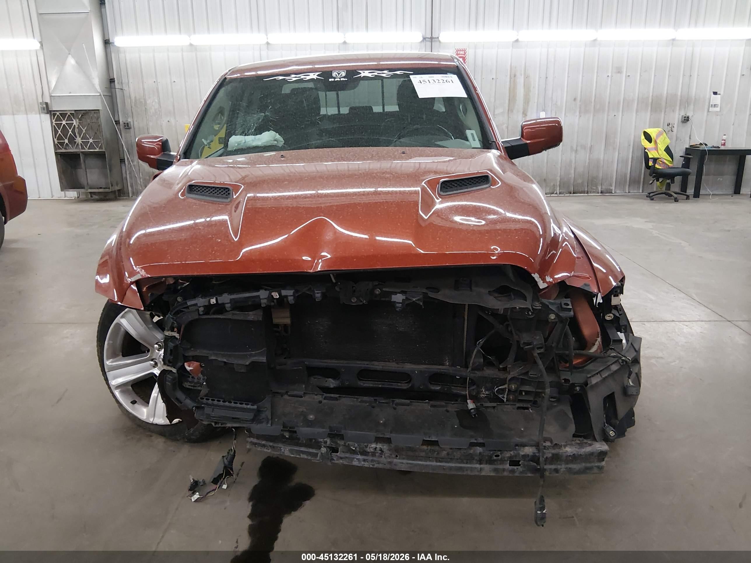 2013 Ram 1500 Sport Orange vin: 1C6RR7UT6DS663374
