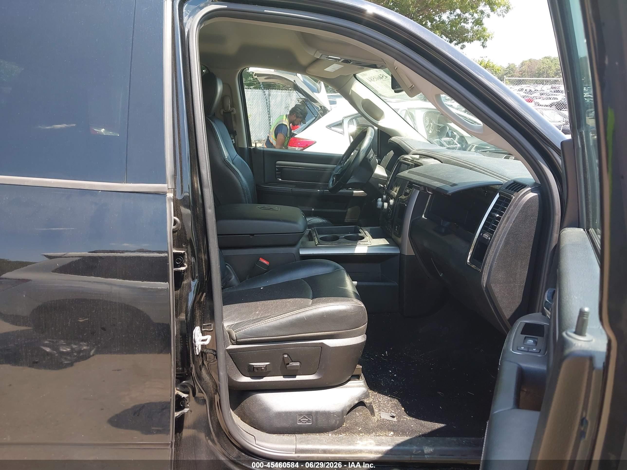 2014 Ram 1500 Sport Черный vin: 1C6RR7UT6ES369863