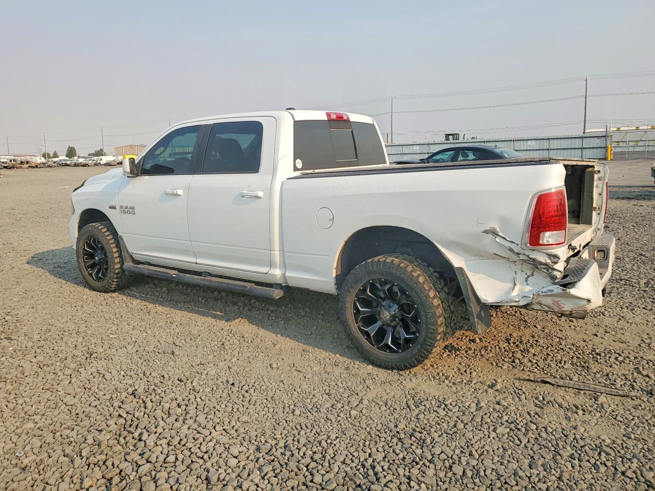 2015 Ram 1500 Sport White vin: 1C6RR7UT6FS585374