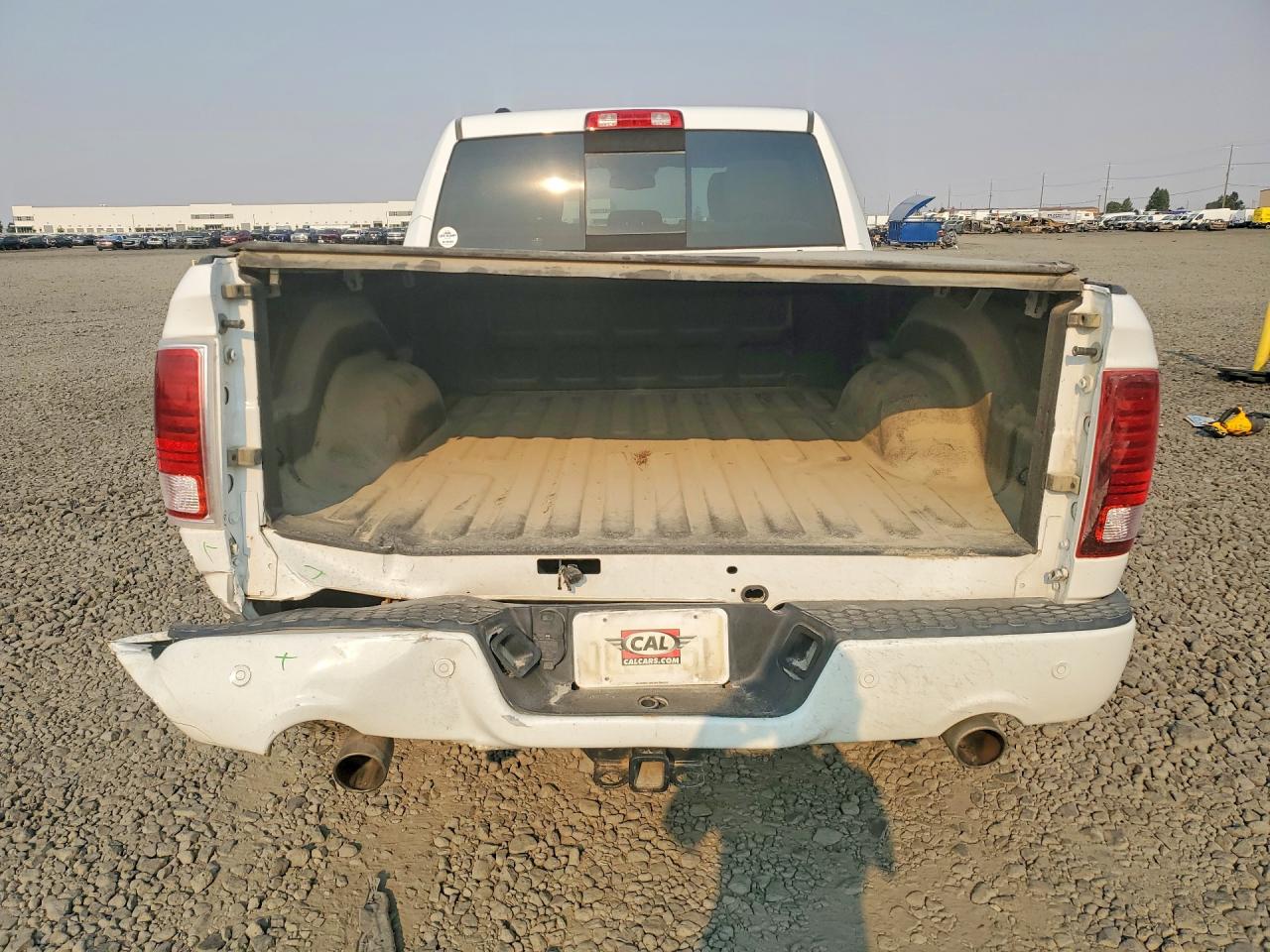 2015 Ram 1500 Sport White vin: 1C6RR7UT6FS585374