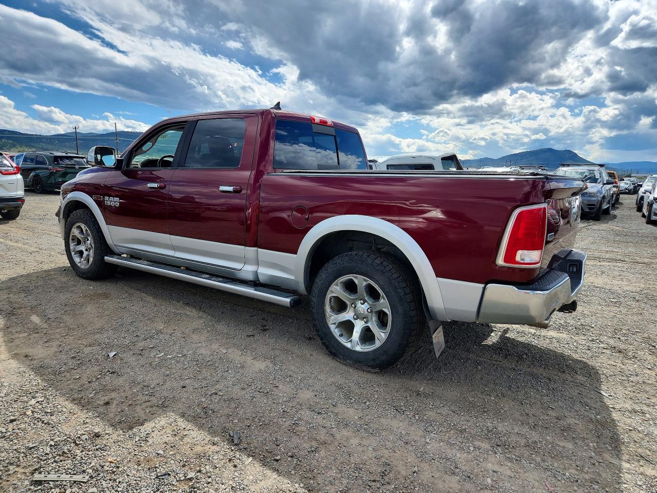 2017 Ram 1500 Laramie Maroon vin: 1C6RR7VM4HS512174