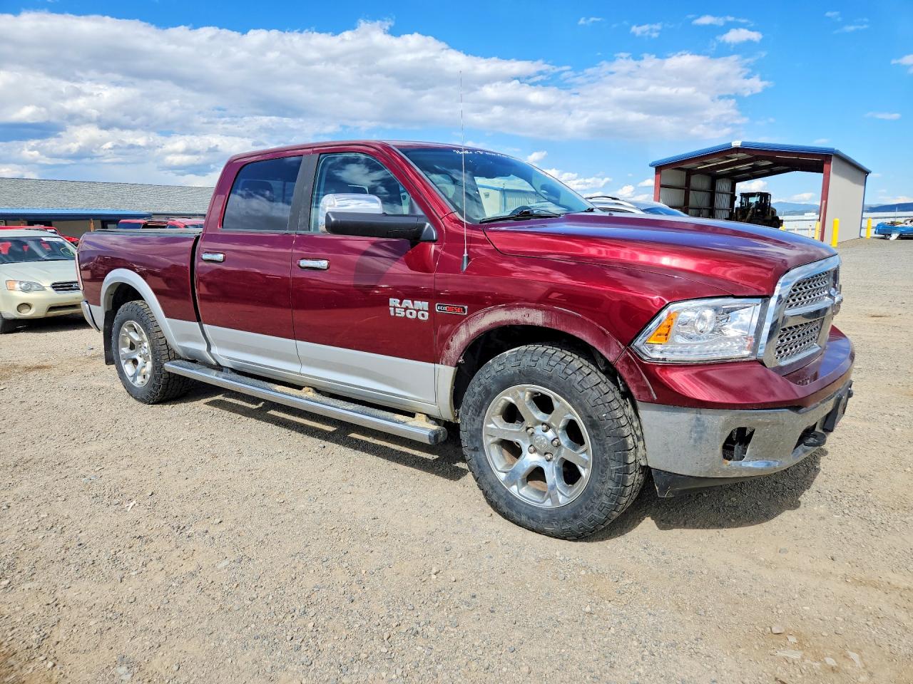 2017 Ram 1500 Laramie Maroon vin: 1C6RR7VM4HS512174
