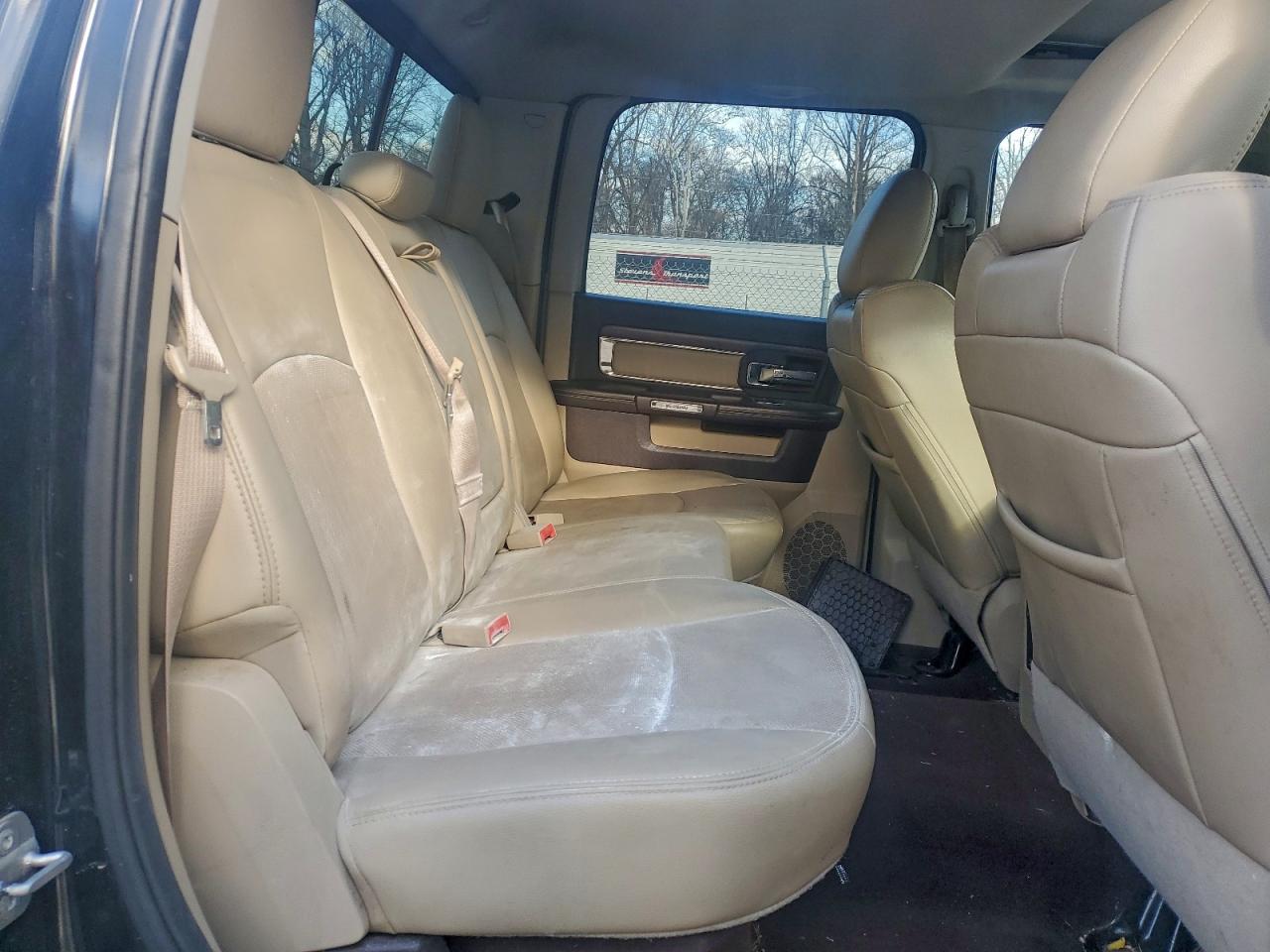 2014 Ram 1500 Laramie Black vin: 1C6RR7VM5ES337574