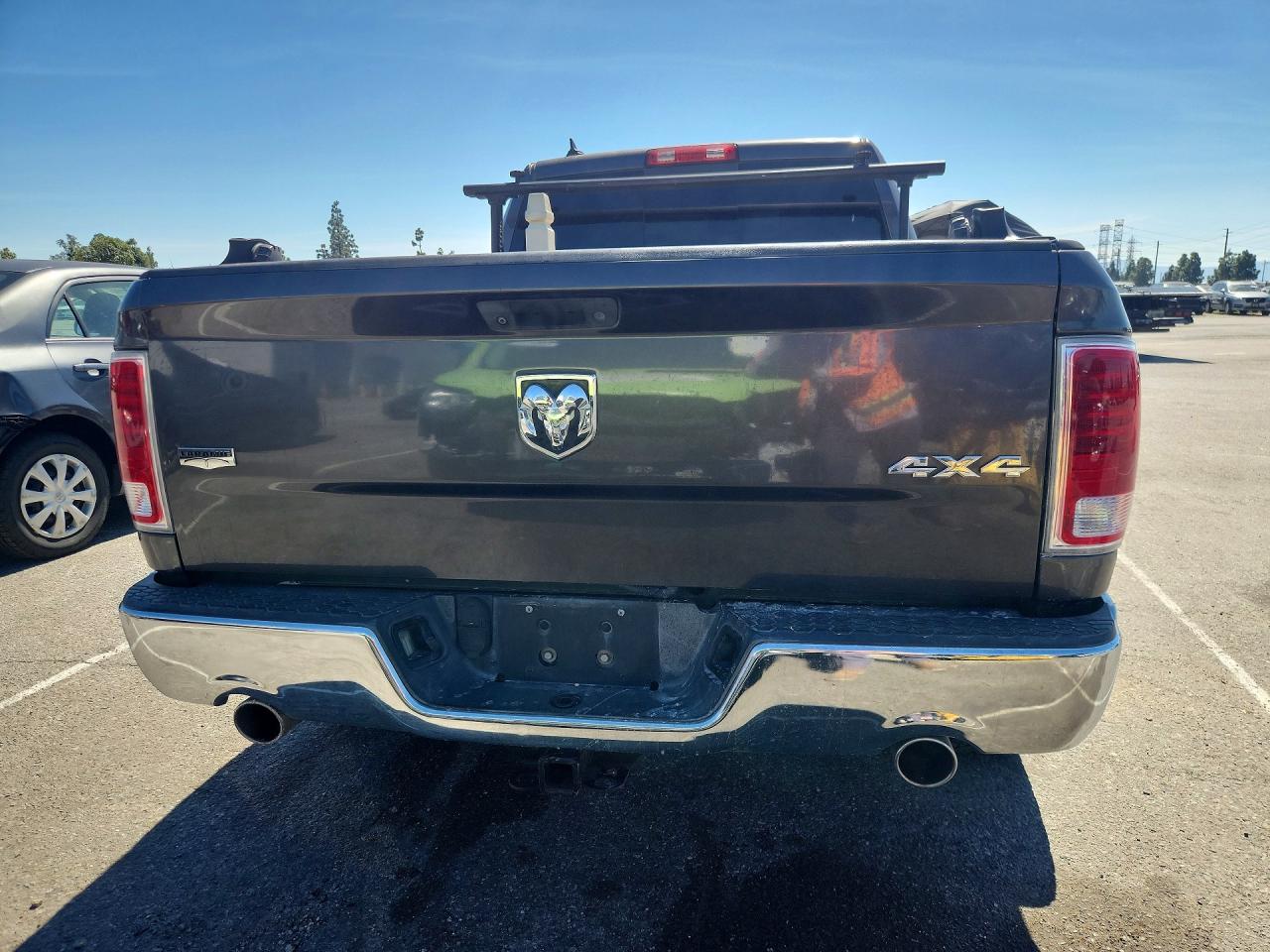 2015 Ram 1500 Laramie Charcoal vin: 1C6RR7VM6FS643264