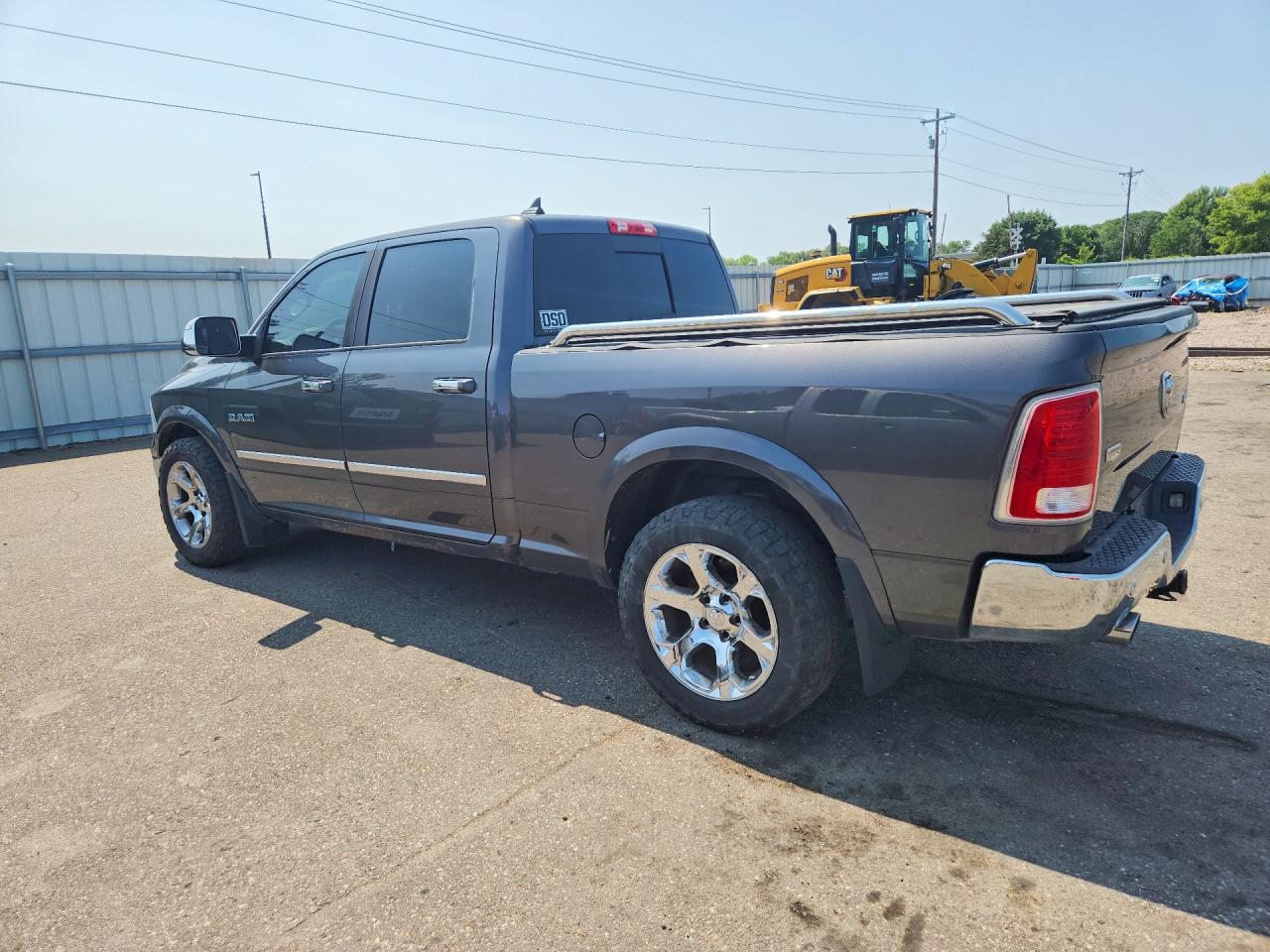 2015 Ram 1500 Laramie Gray vin: 1C6RR7VM6FS663451