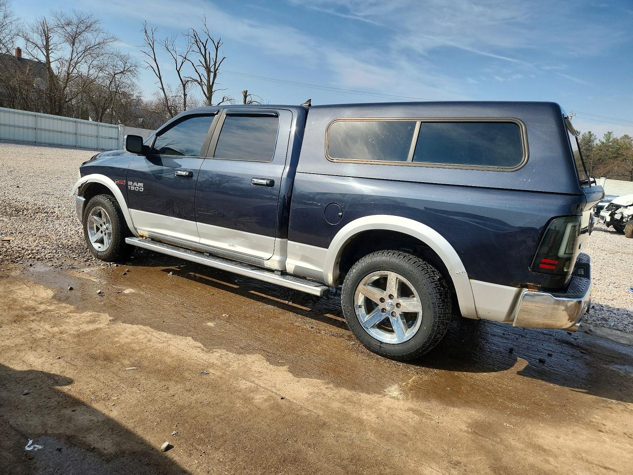 2015 Ram 1500 Laramie Black vin: 1C6RR7VM7FS733586