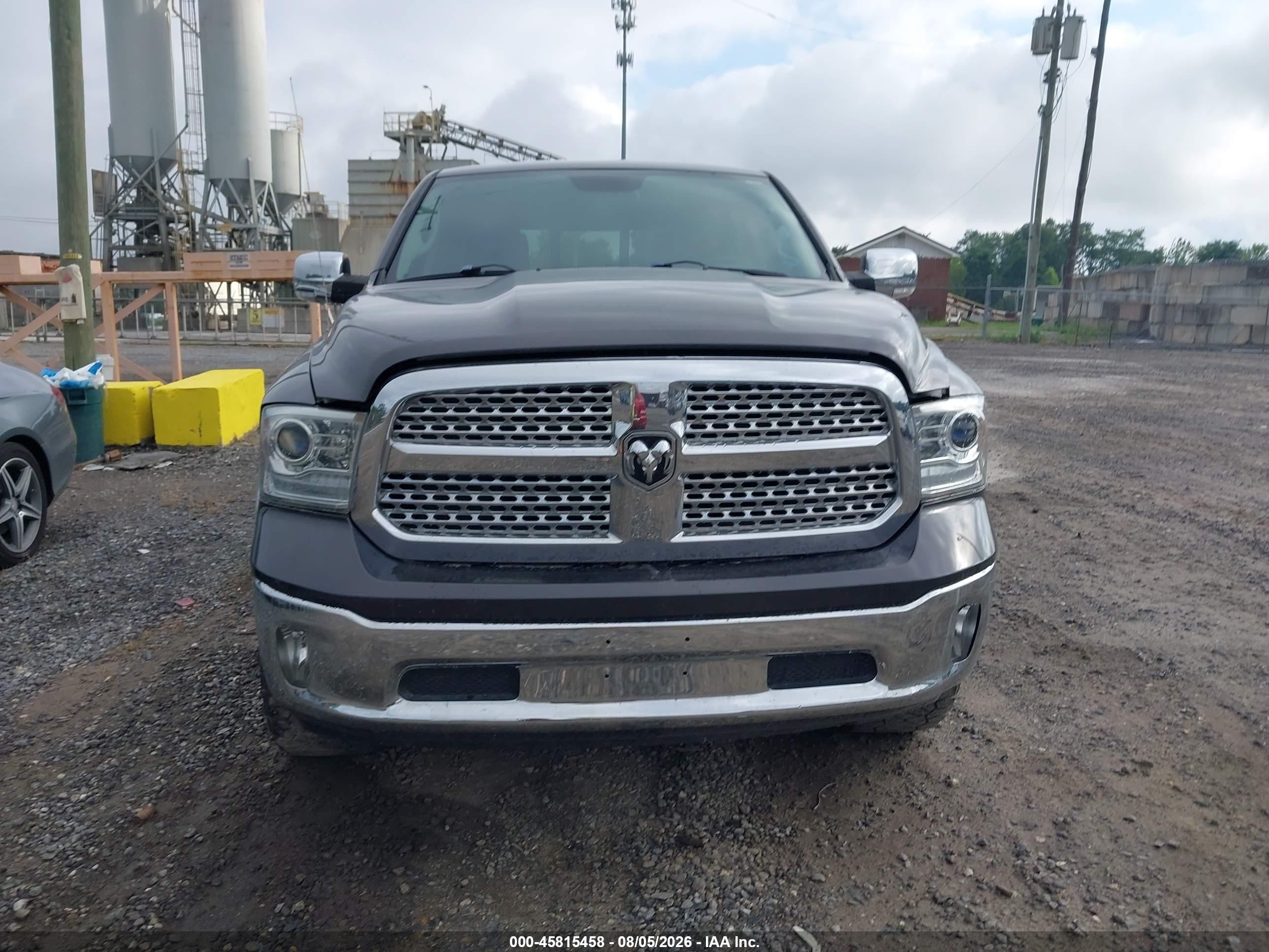 2015 Ram 1500 Laramie Серый vin: 1C6RR7VM8FS557194