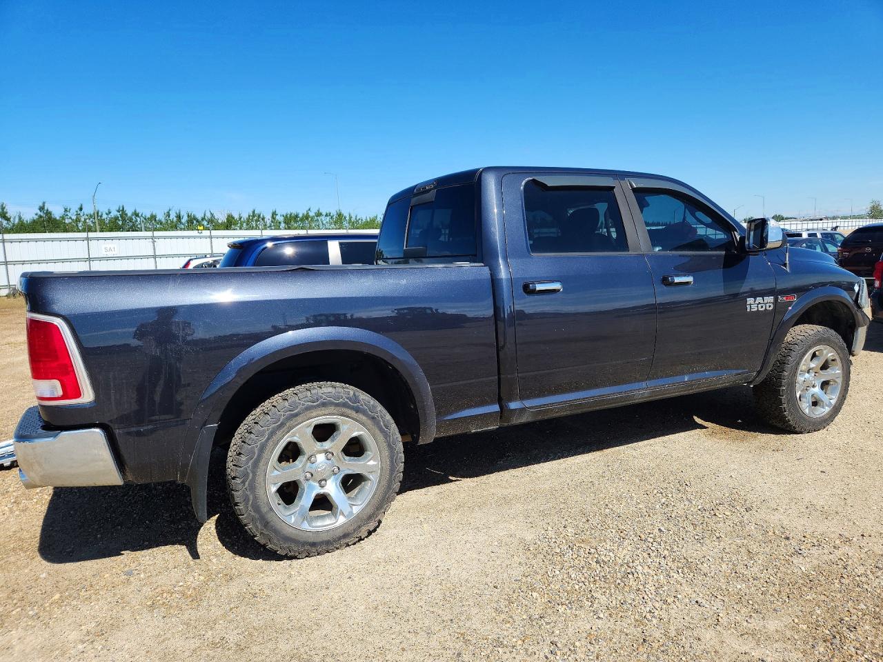 2015 Ram 1500 Laramie Charcoal vin: 1C6RR7VM9FS502821