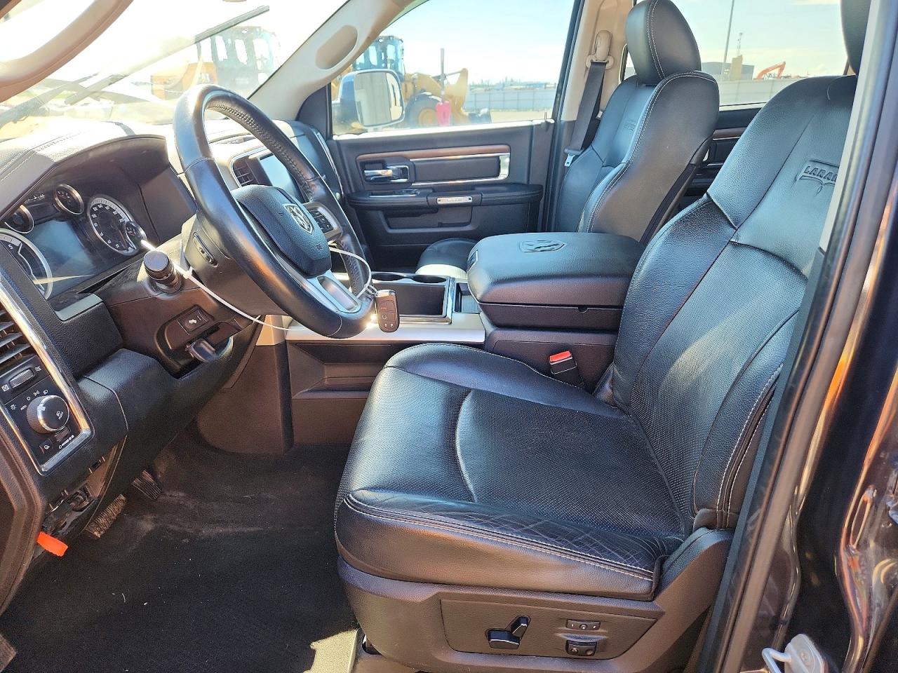 2015 Ram 1500 Laramie Charcoal vin: 1C6RR7VM9FS502821