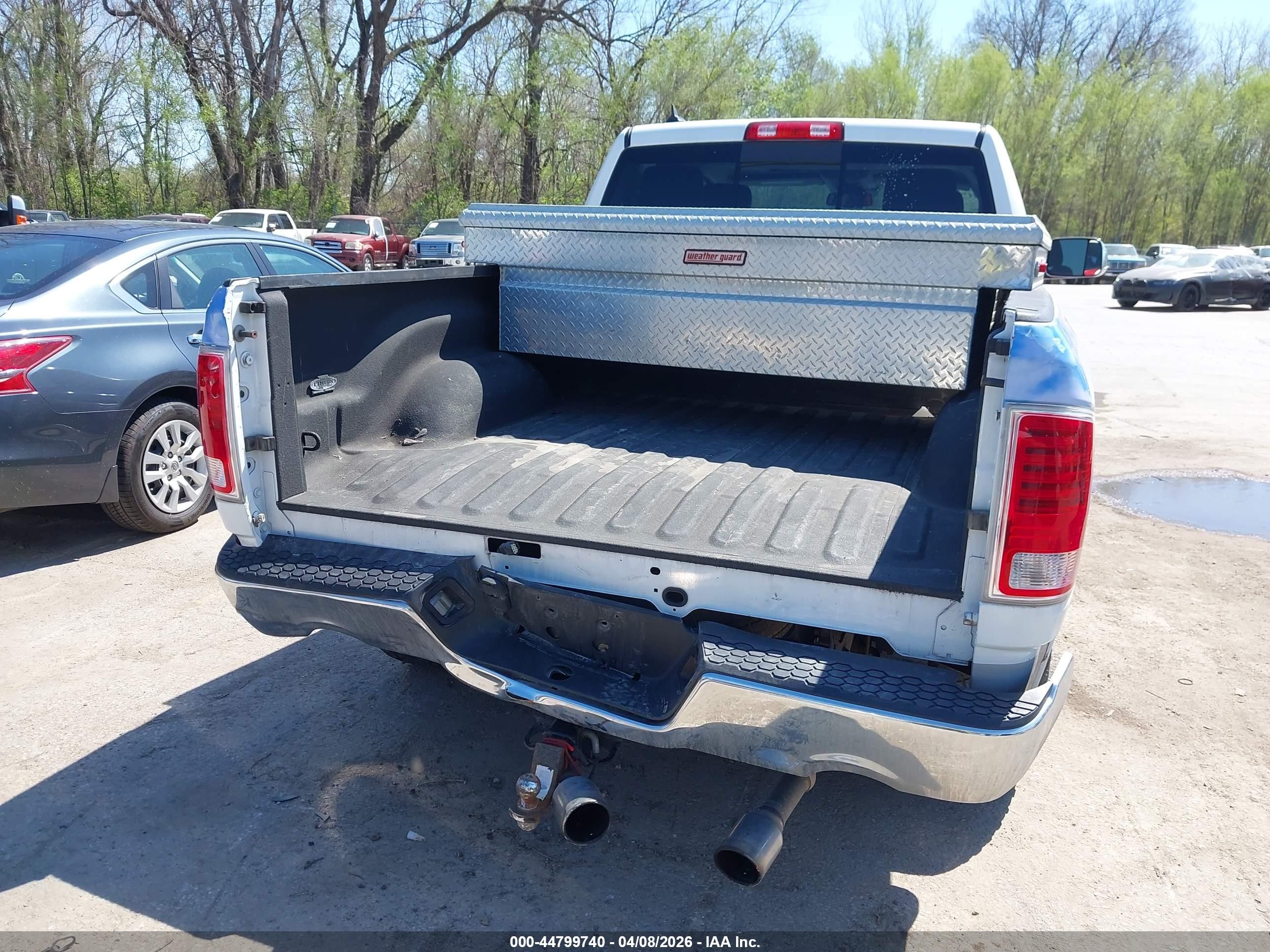 2015 Ram 1500 Laramie White vin: 1C6RR7VT0FS596594