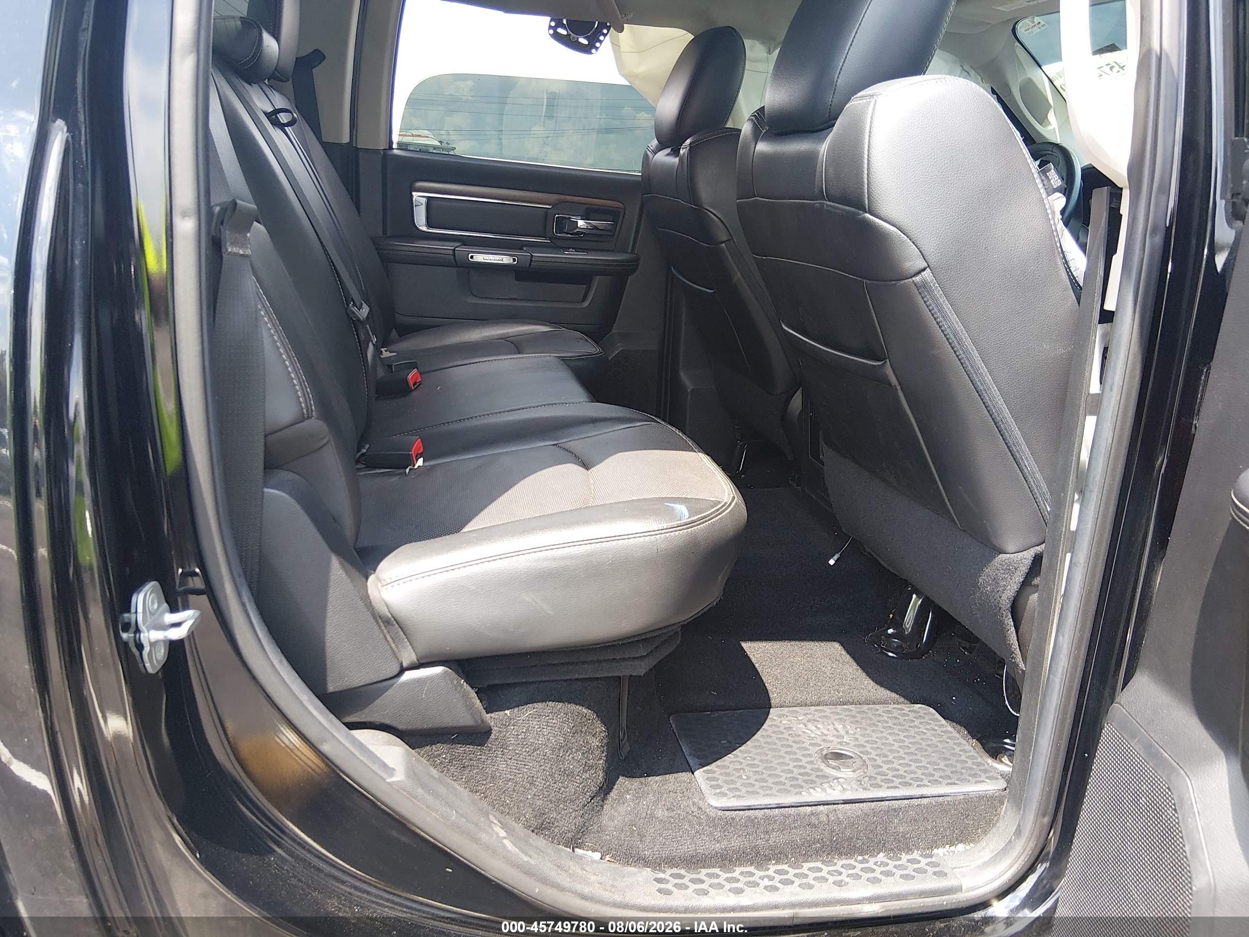2014 Ram 1500 Laramie Black vin: 1C6RR7VT2ES157895