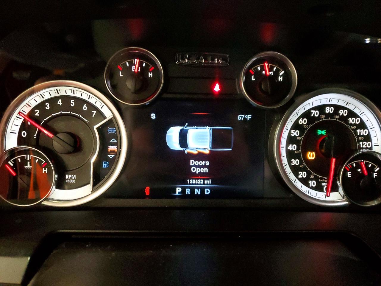 2014 Ram 1500 Laramie Maroon vin: 1C6RR7VT3ES141544