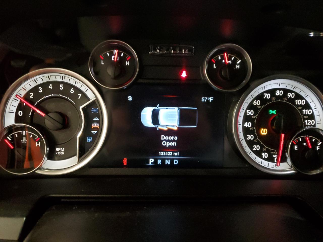 2014 Ram 1500 Laramie Maroon vin: 1C6RR7VT3ES141544 Damage: Warning - Tire Pressure, On, Unacceptable