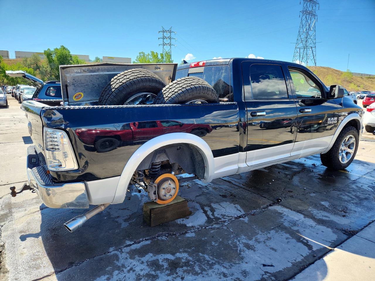 2014 Ram 1500 Laramie Black vin: 1C6RR7VT4ES312317