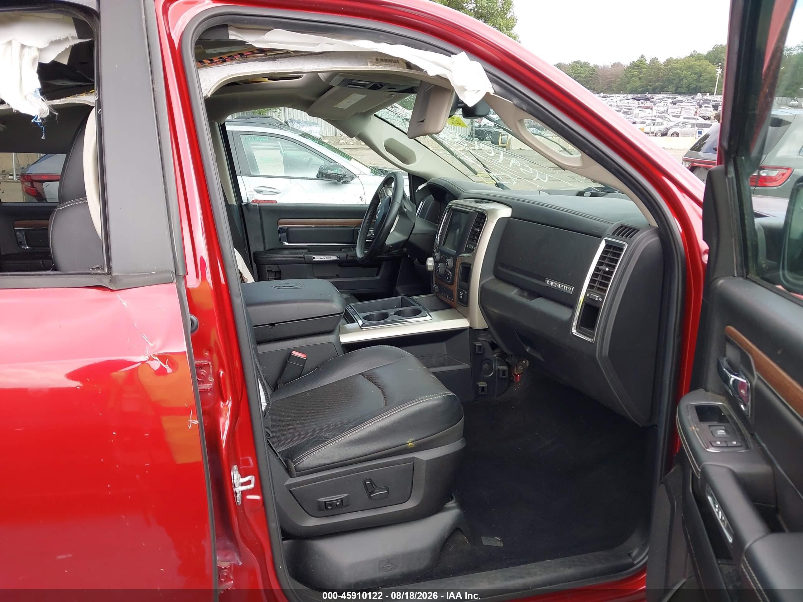 2014 Ram 1500 Laramie Red vin: 1C6RR7VT6ES118808