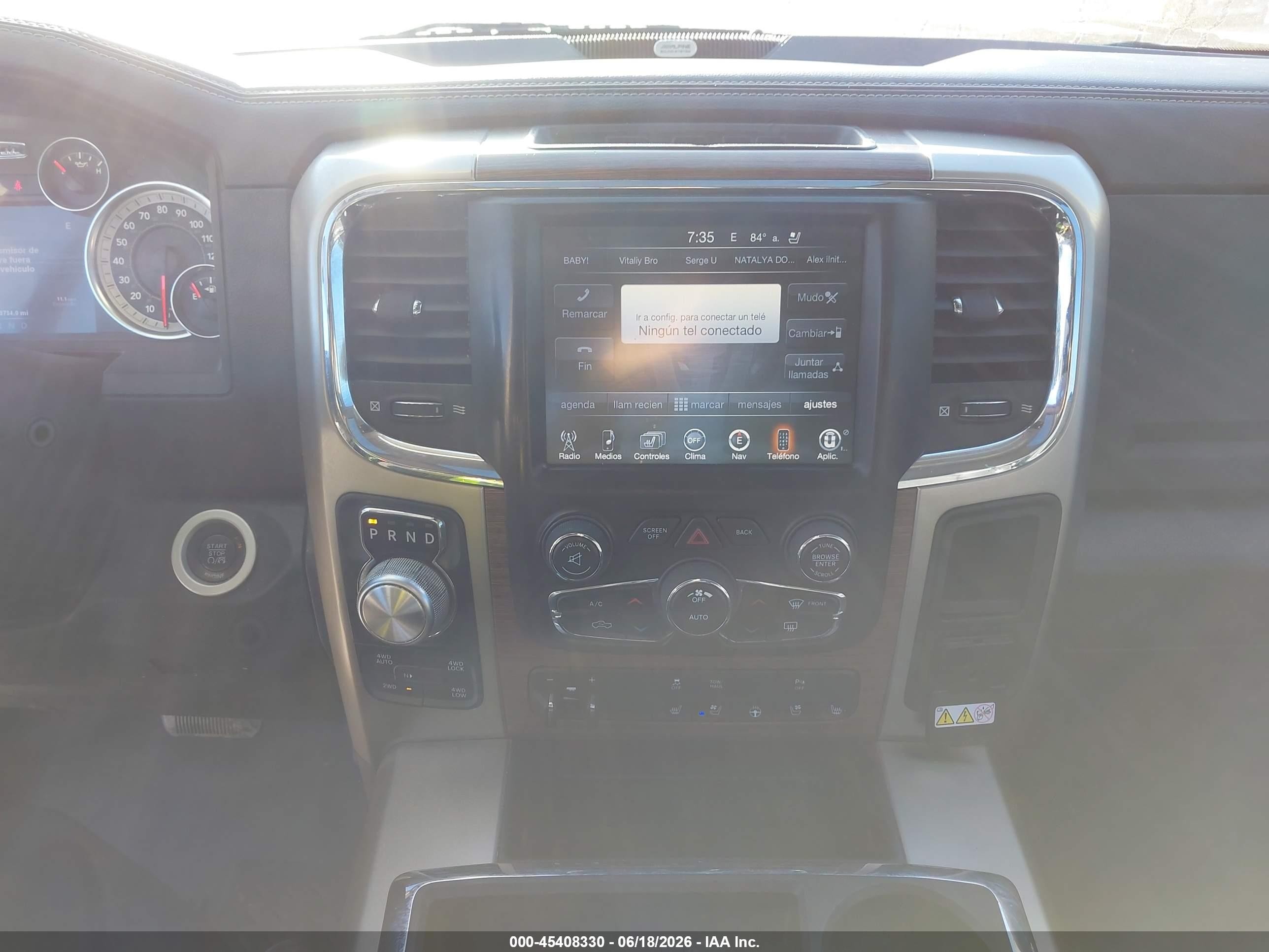 2013 Ram 1500 Laramie White vin: 1C6RR7VT9DS669474