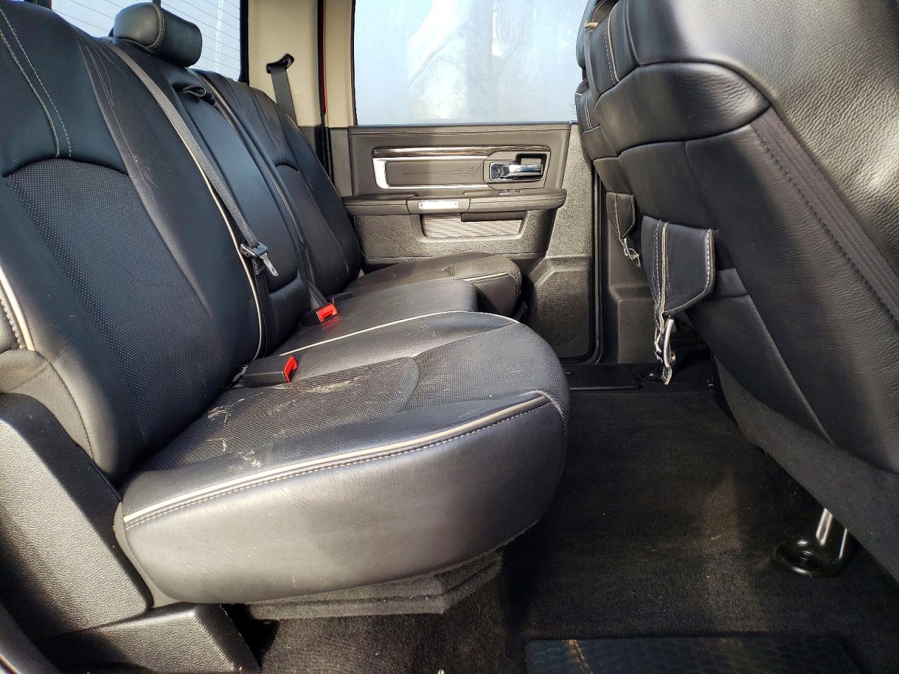 2014 Ram 1500 Longhorn Red vin: 1C6RR7WM3ES381989