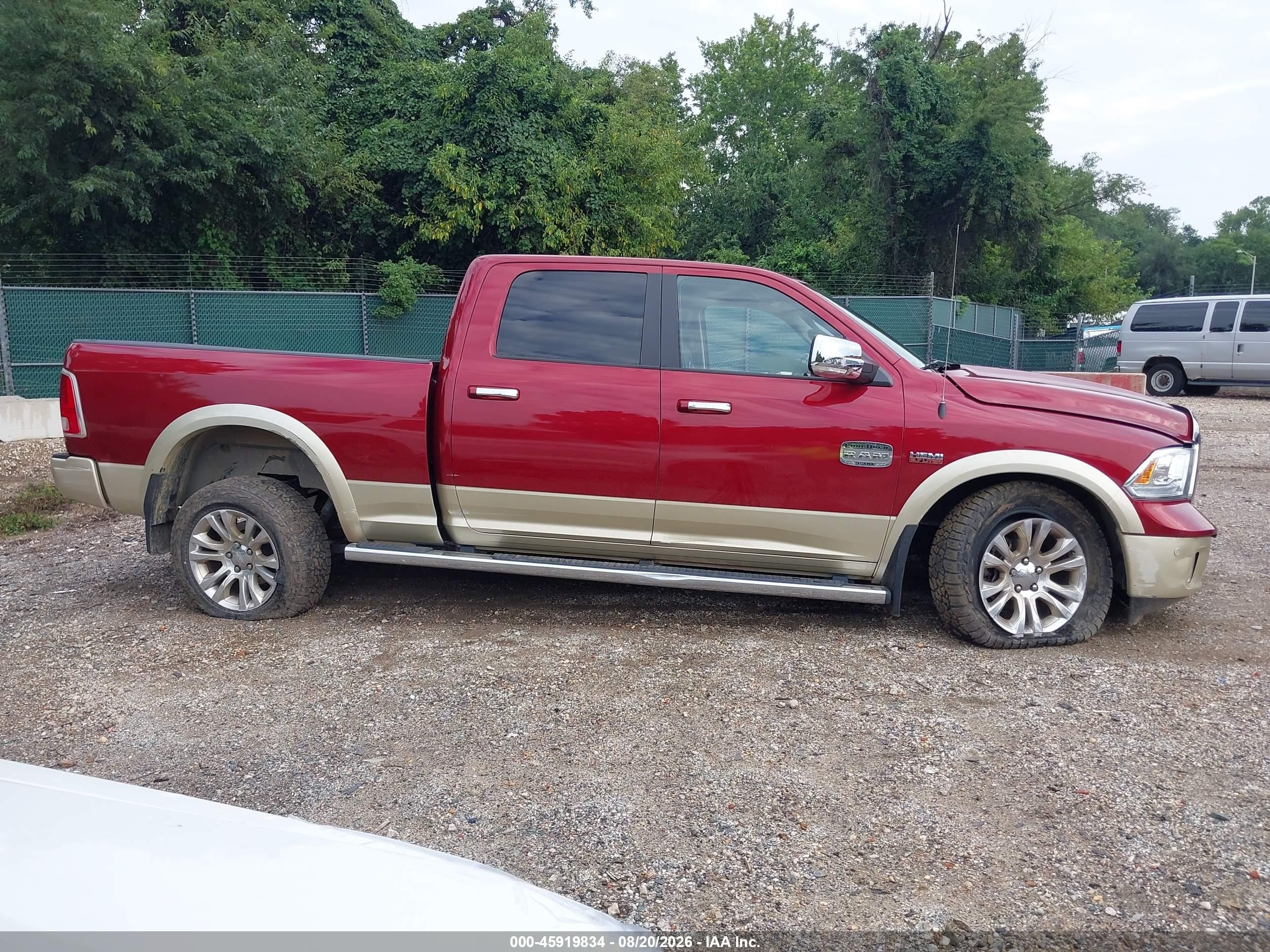 2015 Ram 1500 Laramie Longhorn Burgundy vin: 1C6RR7WT5FS525163