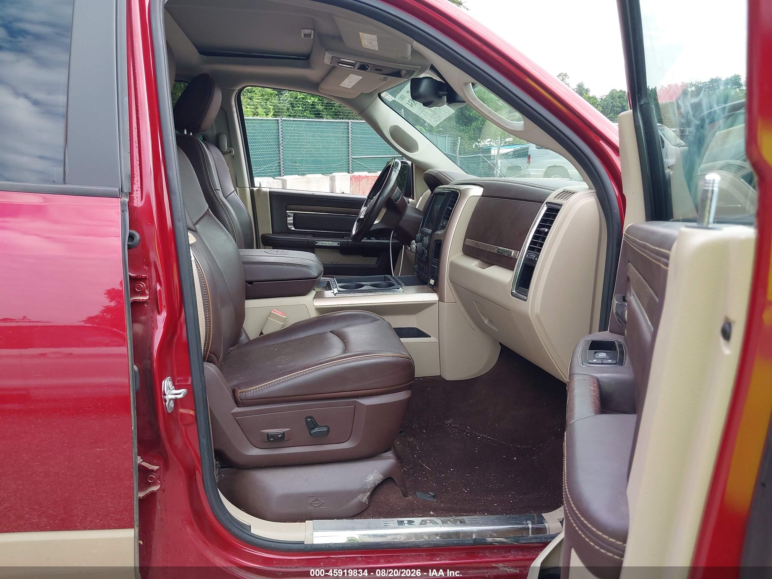 2015 Ram 1500 Laramie Longhorn Burgundy vin: 1C6RR7WT5FS525163
