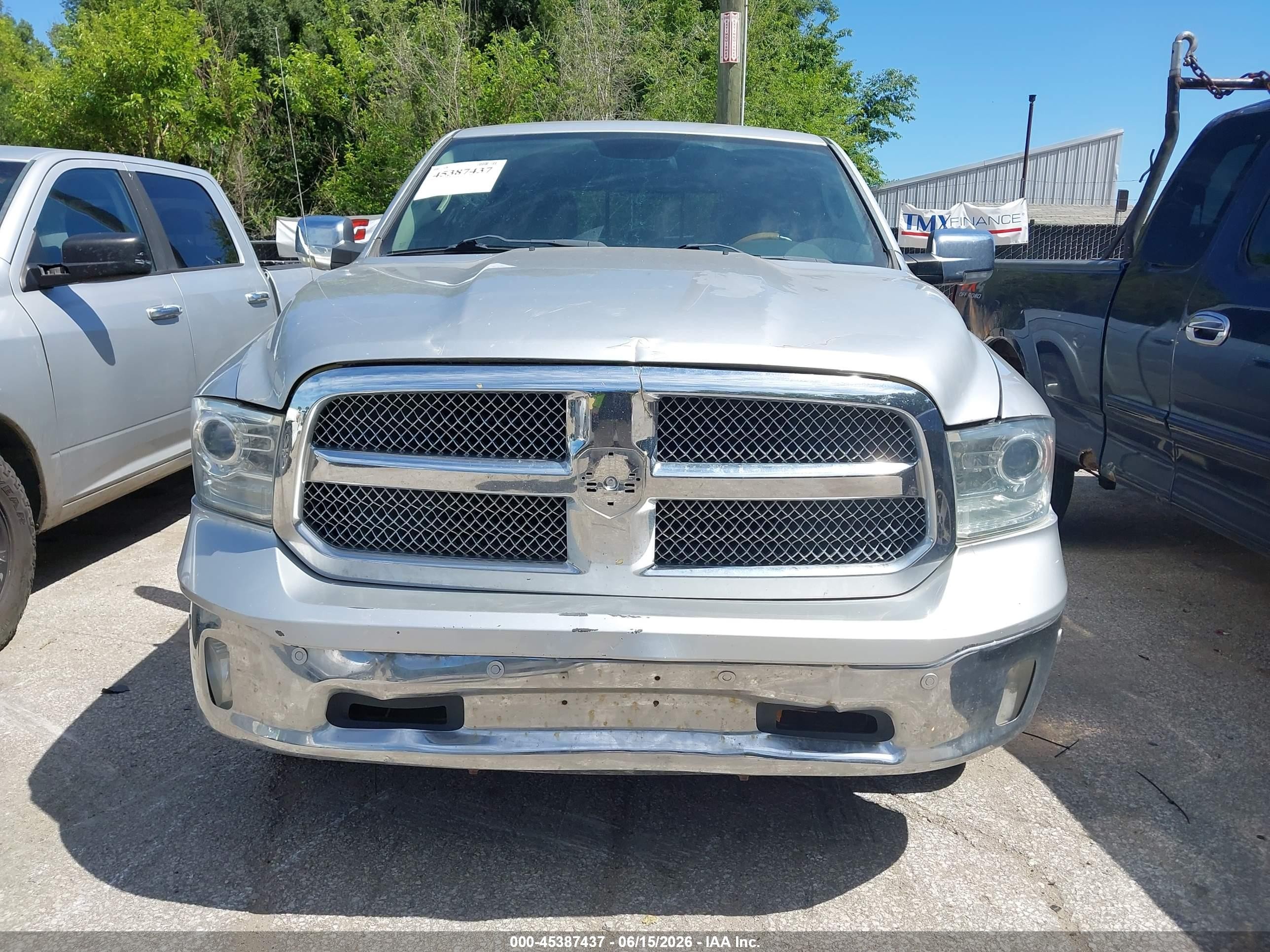 2015 Ram 1500 Laramie Longhorn Gray vin: 1C6RR7WT9FS538739