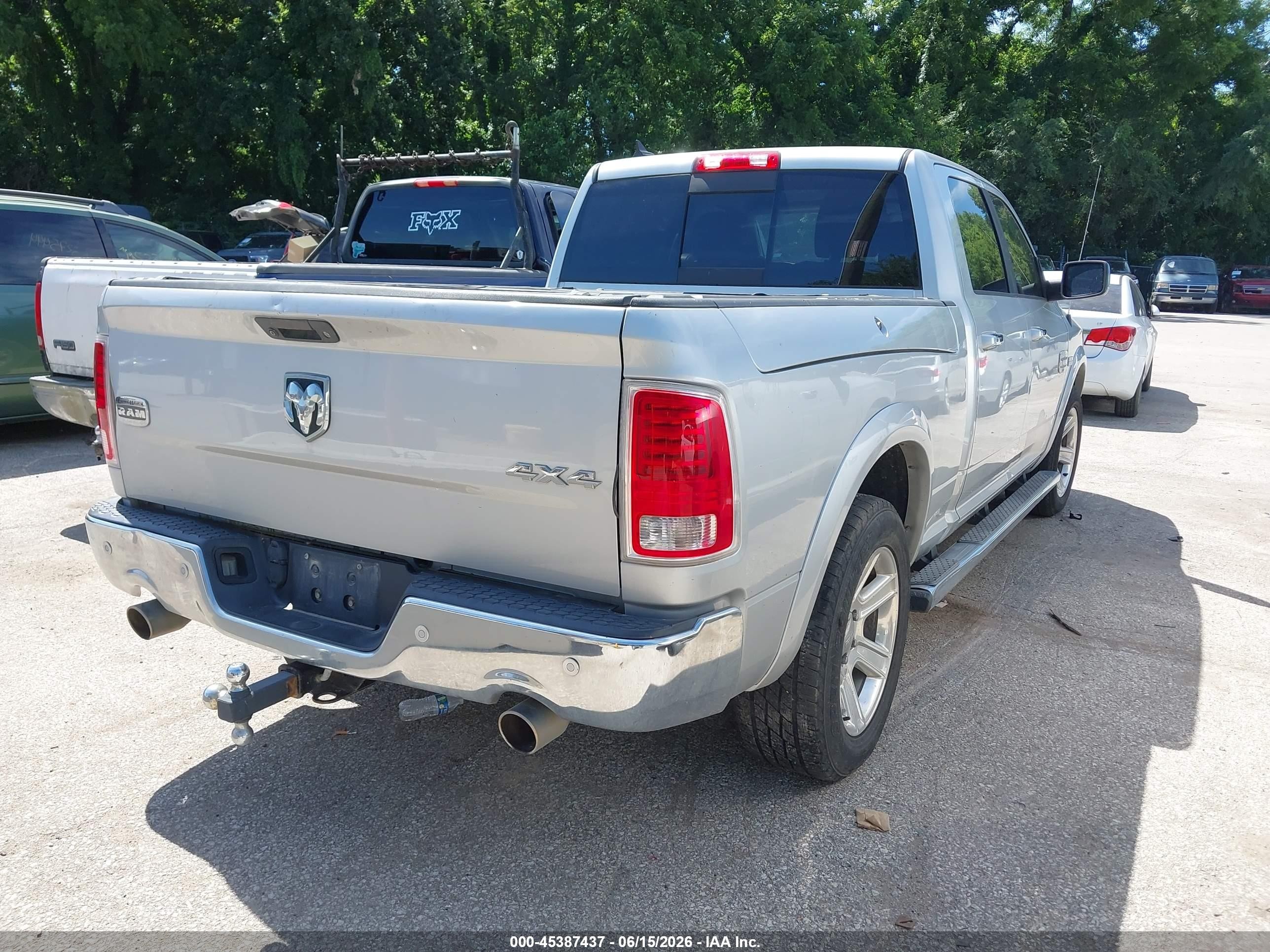 2015 Ram 1500 Laramie Longhorn Gray vin: 1C6RR7WT9FS538739