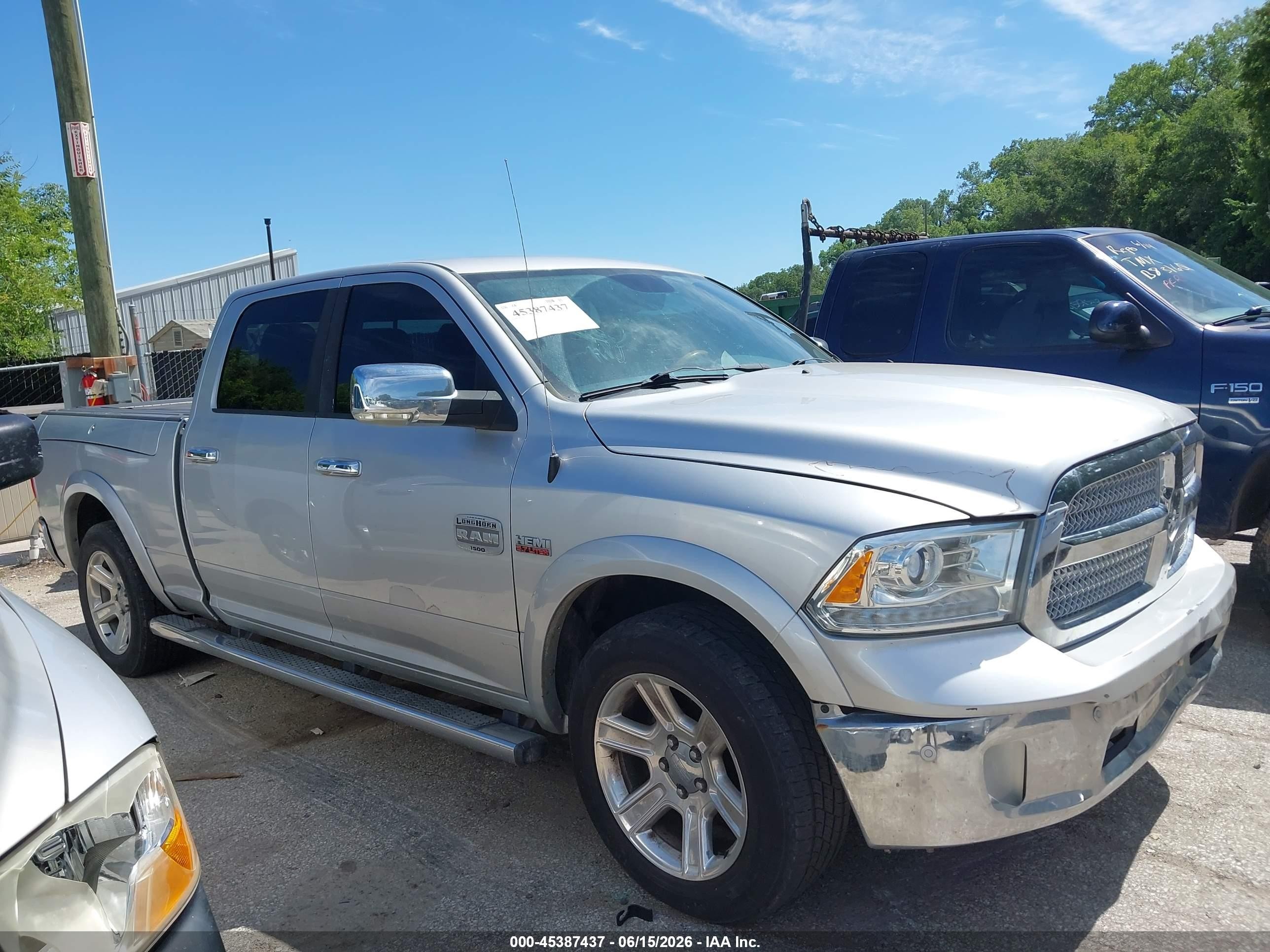 2015 Ram 1500 Laramie Longhorn Gray vin: 1C6RR7WT9FS538739