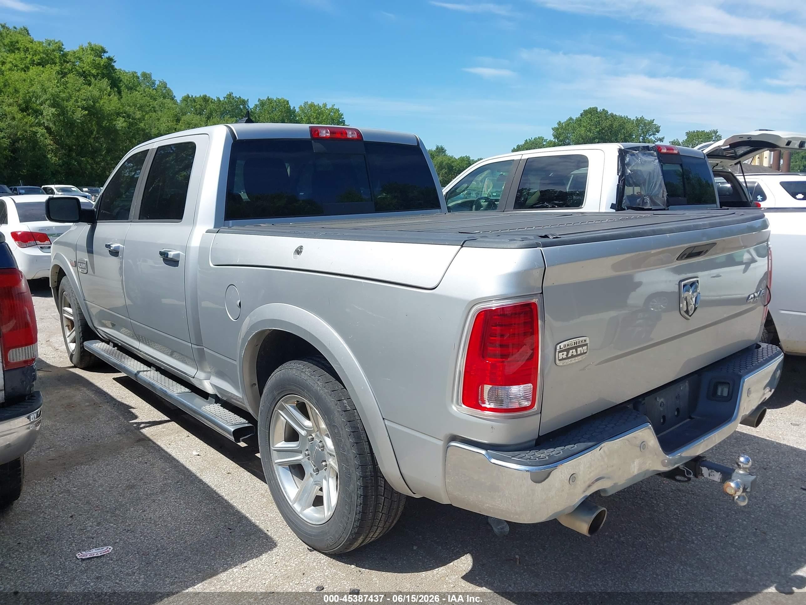 2015 Ram 1500 Laramie Longhorn Gray vin: 1C6RR7WT9FS538739