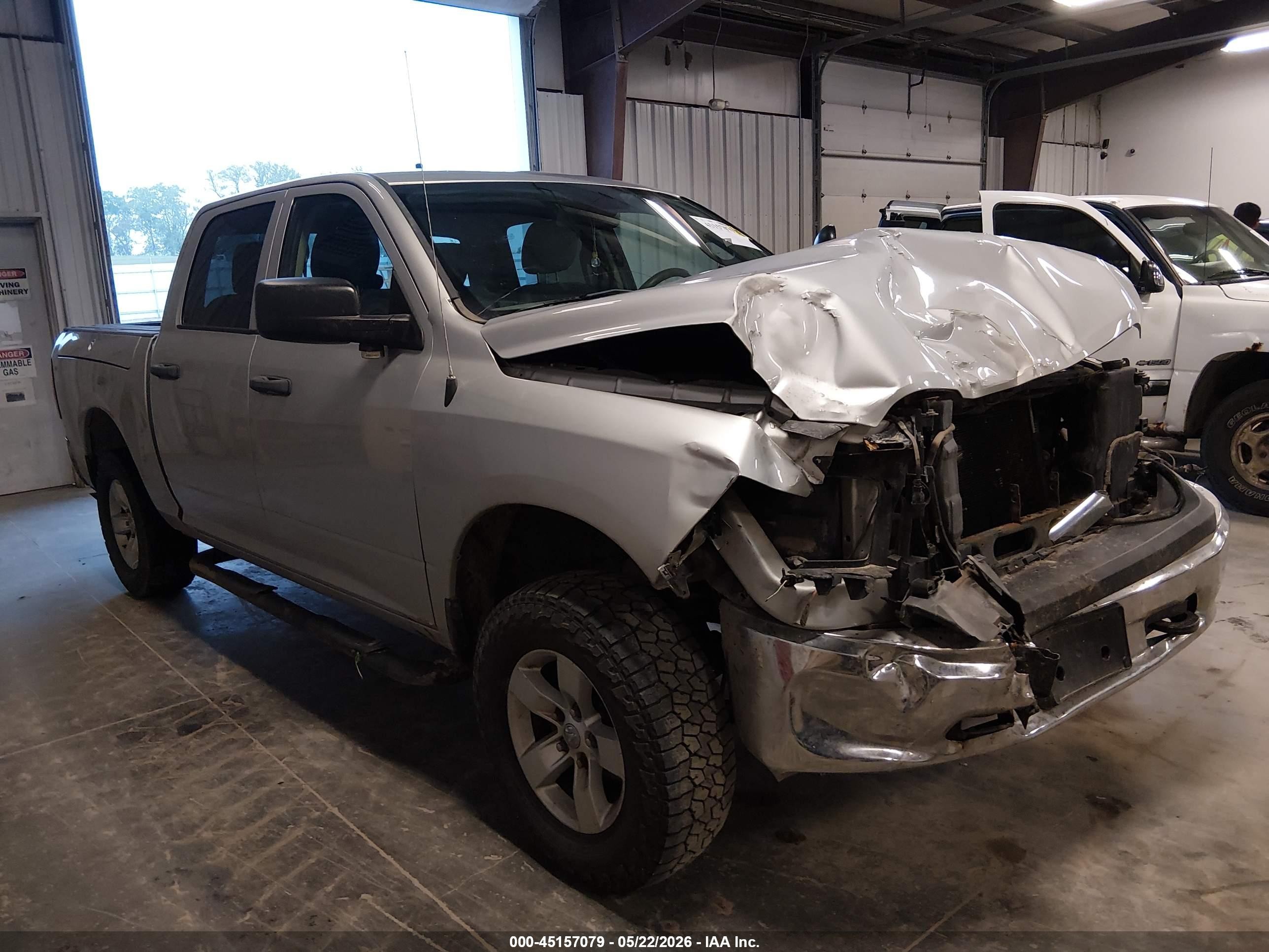 2014 Ram 1500 Ssv Silver vin: 1C6RR7XT8ES418475