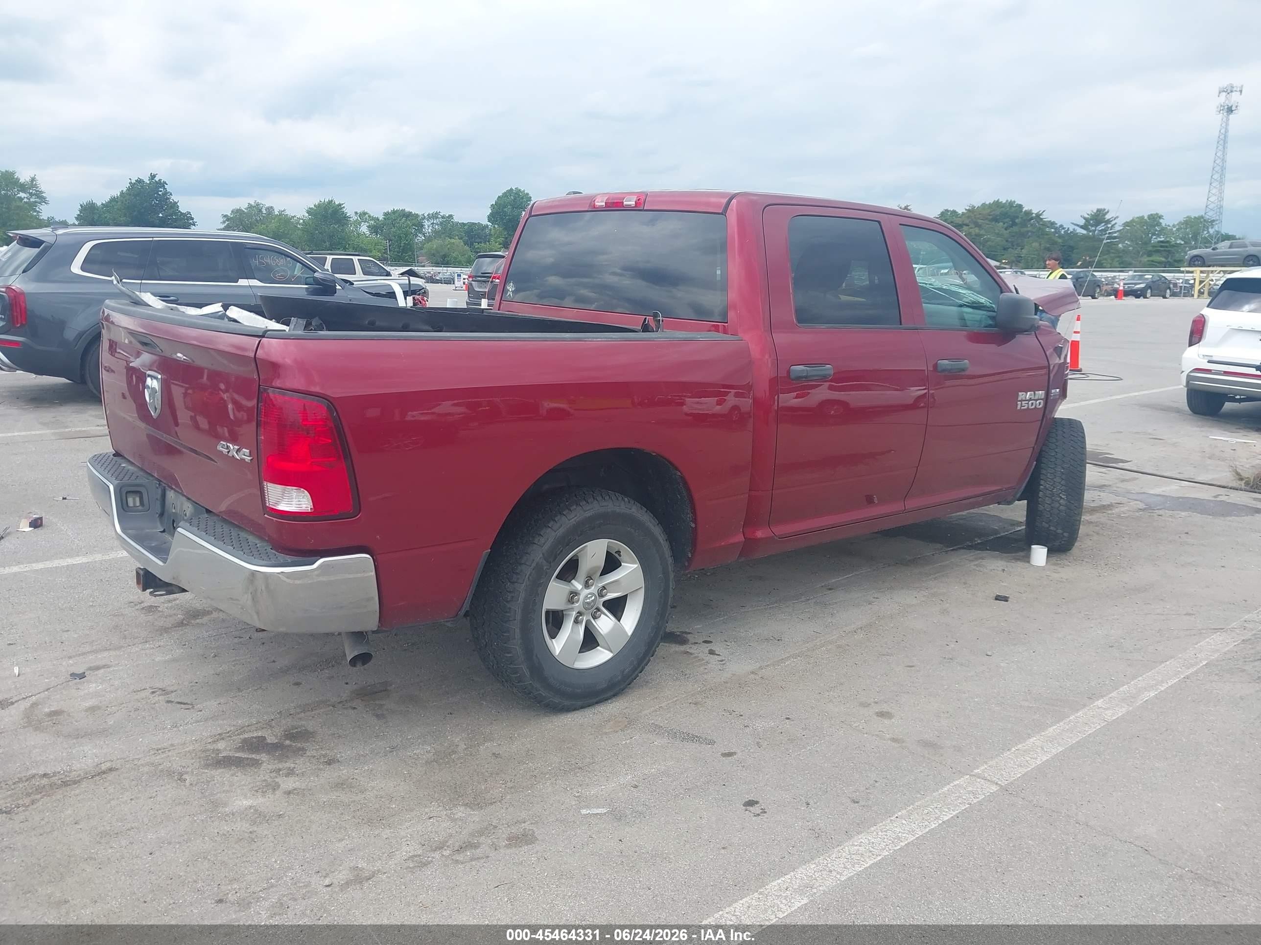 2015 Ram 1500 Ssv Red vin: 1C6RR7XT9FS545754