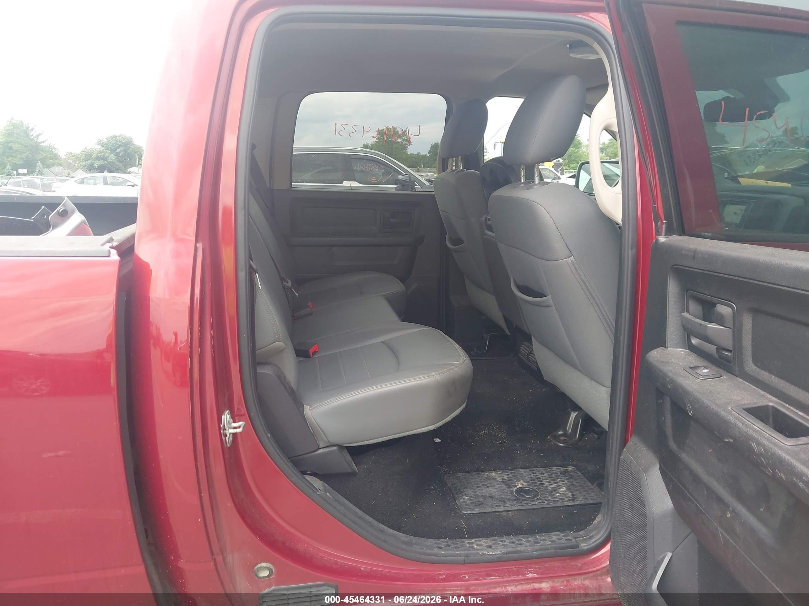 2015 Ram 1500 Ssv Red vin: 1C6RR7XT9FS545754