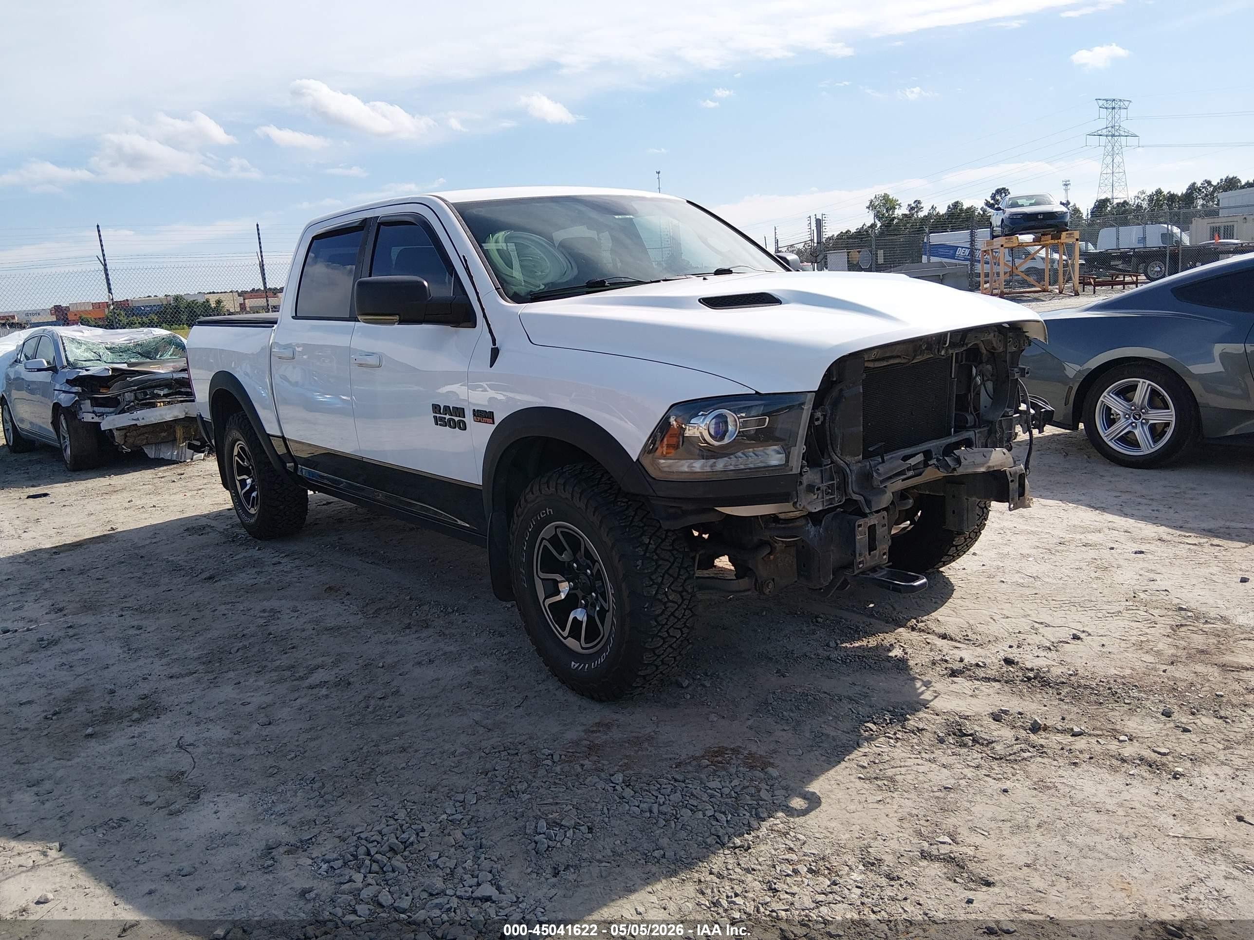 2016 Ram 1500 Rebel White vin: 1C6RR7YT0GS127115