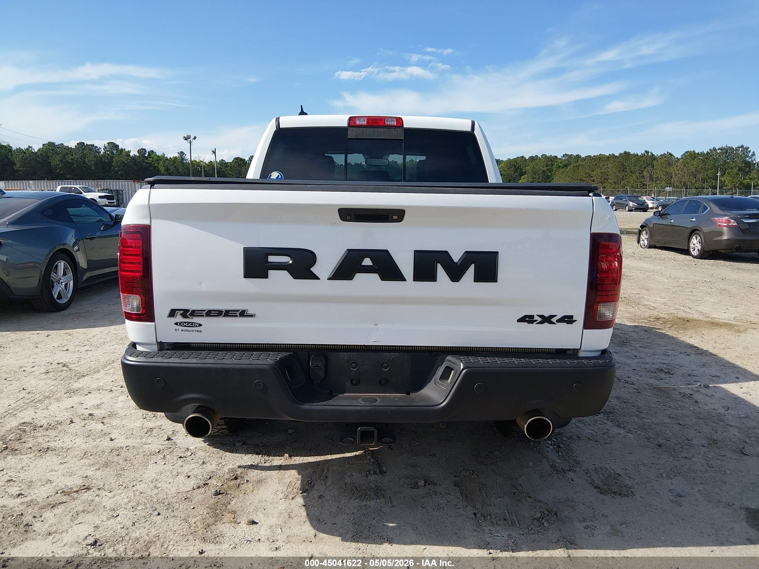 2016 Ram 1500 Rebel Белый vin: 1C6RR7YT0GS127115