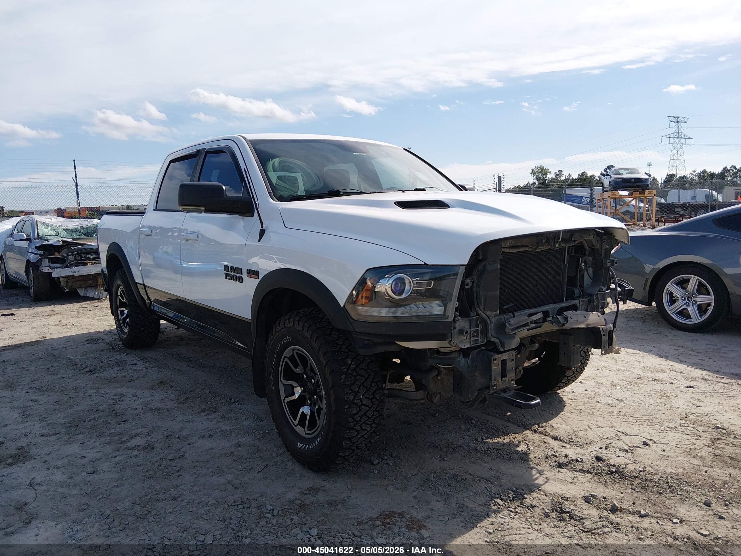 2016 Ram 1500 Rebel Белый vin: 1C6RR7YT0GS127115