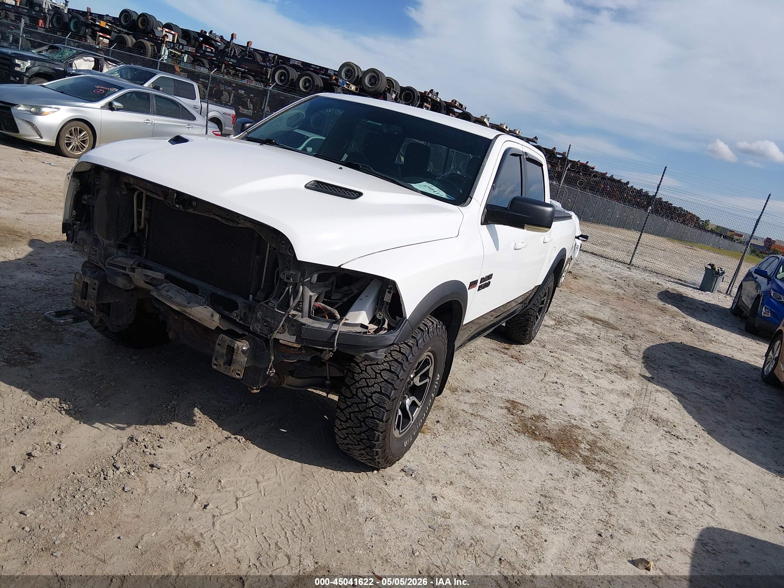 2016 Ram 1500 Rebel Белый vin: 1C6RR7YT0GS127115
