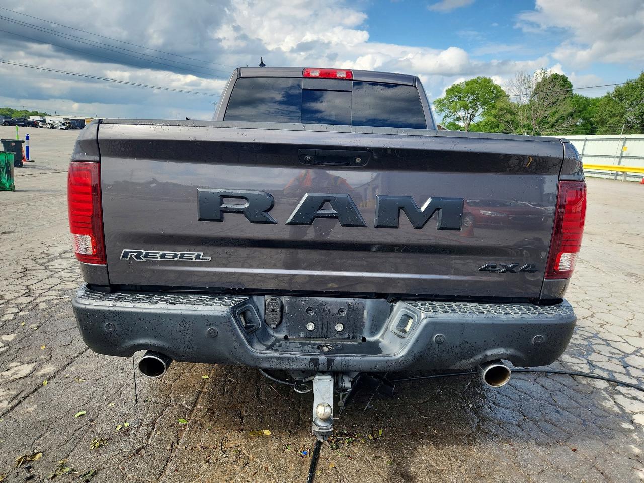 2017 Ram 1500 Rebel Gray vin: 1C6RR7YT7HS787119