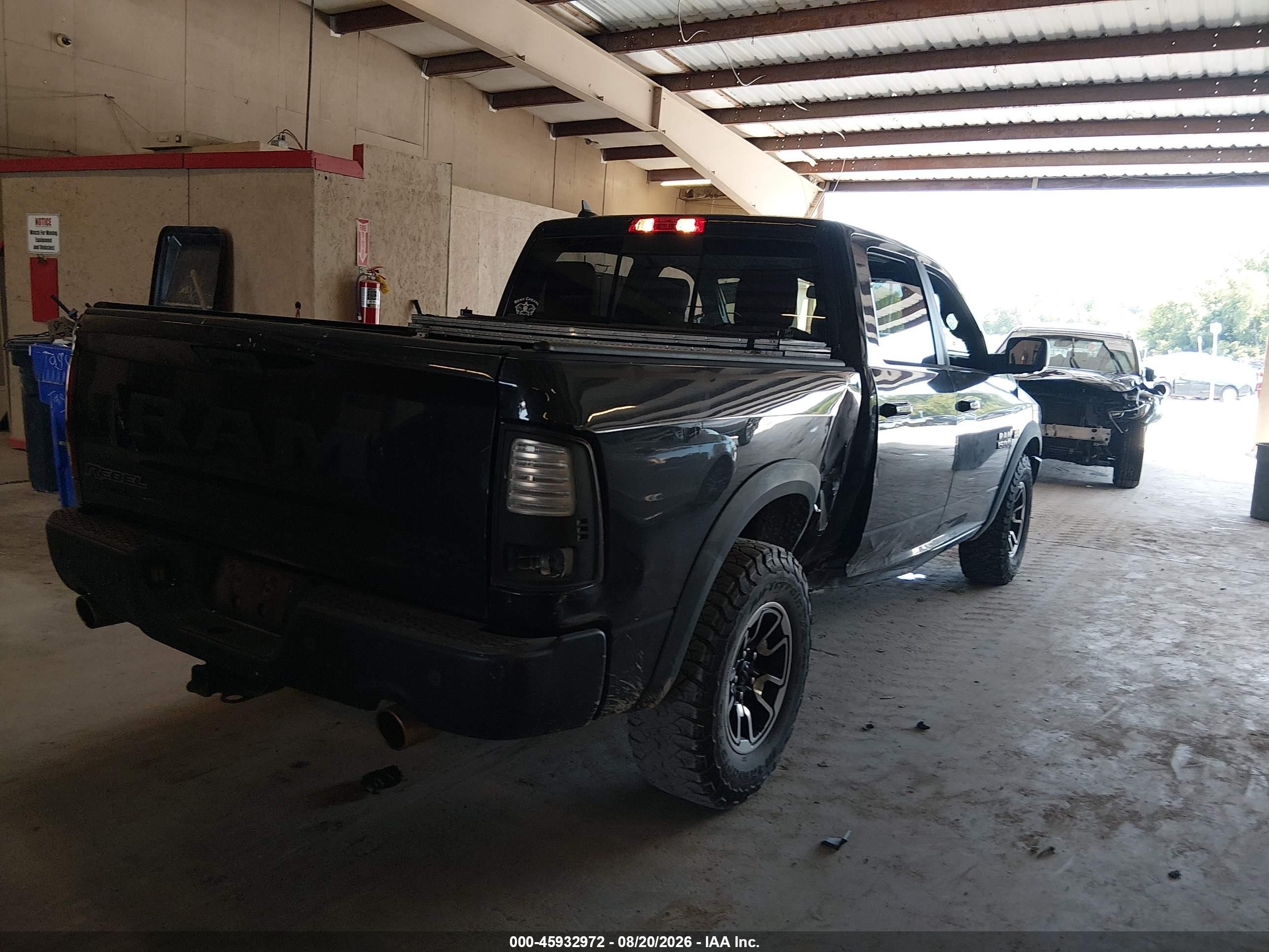 2016 Ram 1500 Rebel Черный vin: 1C6RR7YT8GS166664