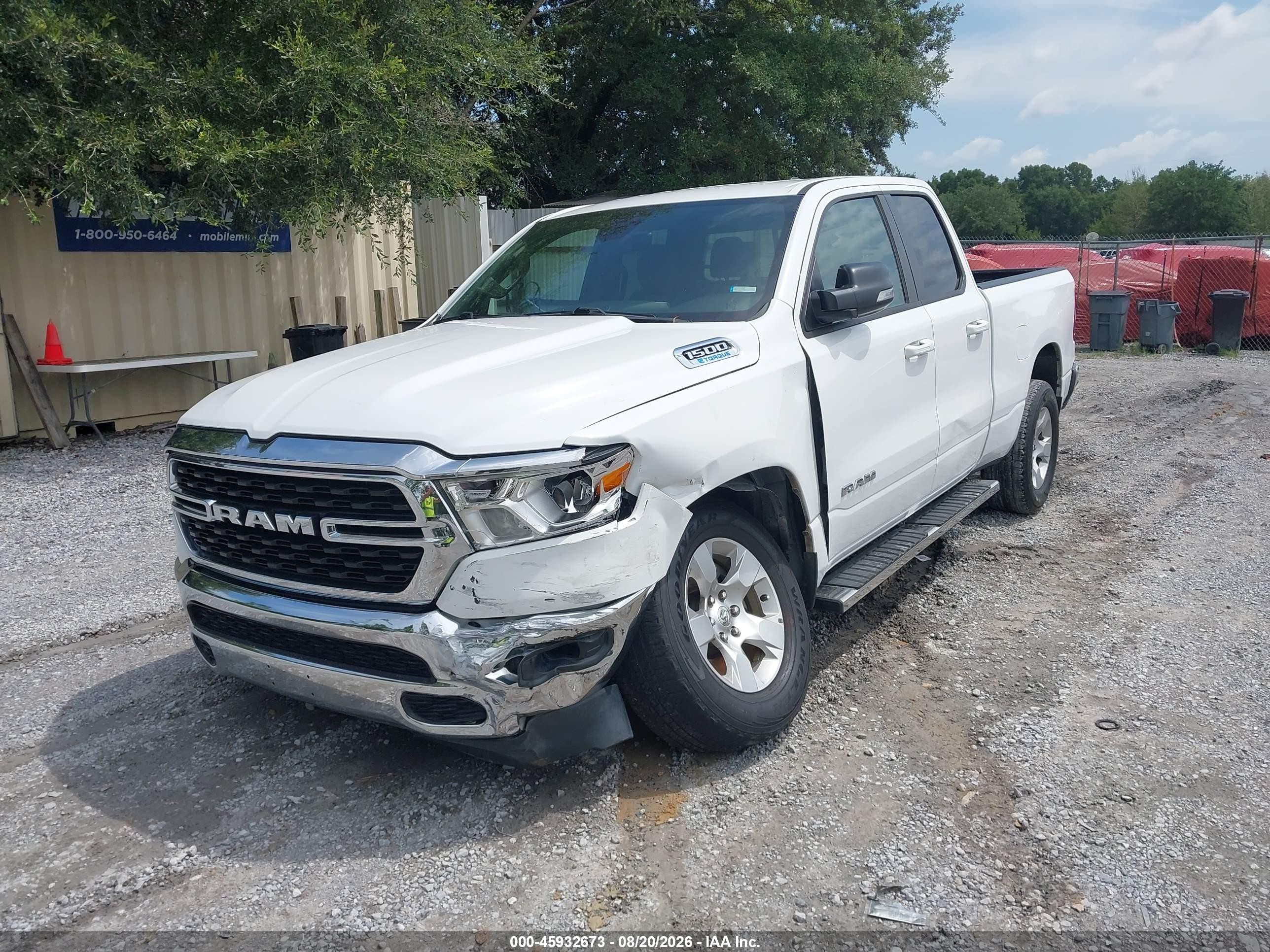 2022 Ram 1500 Big Horn  4x2 6'4 Box White vin: 1C6RREBG2NN197100